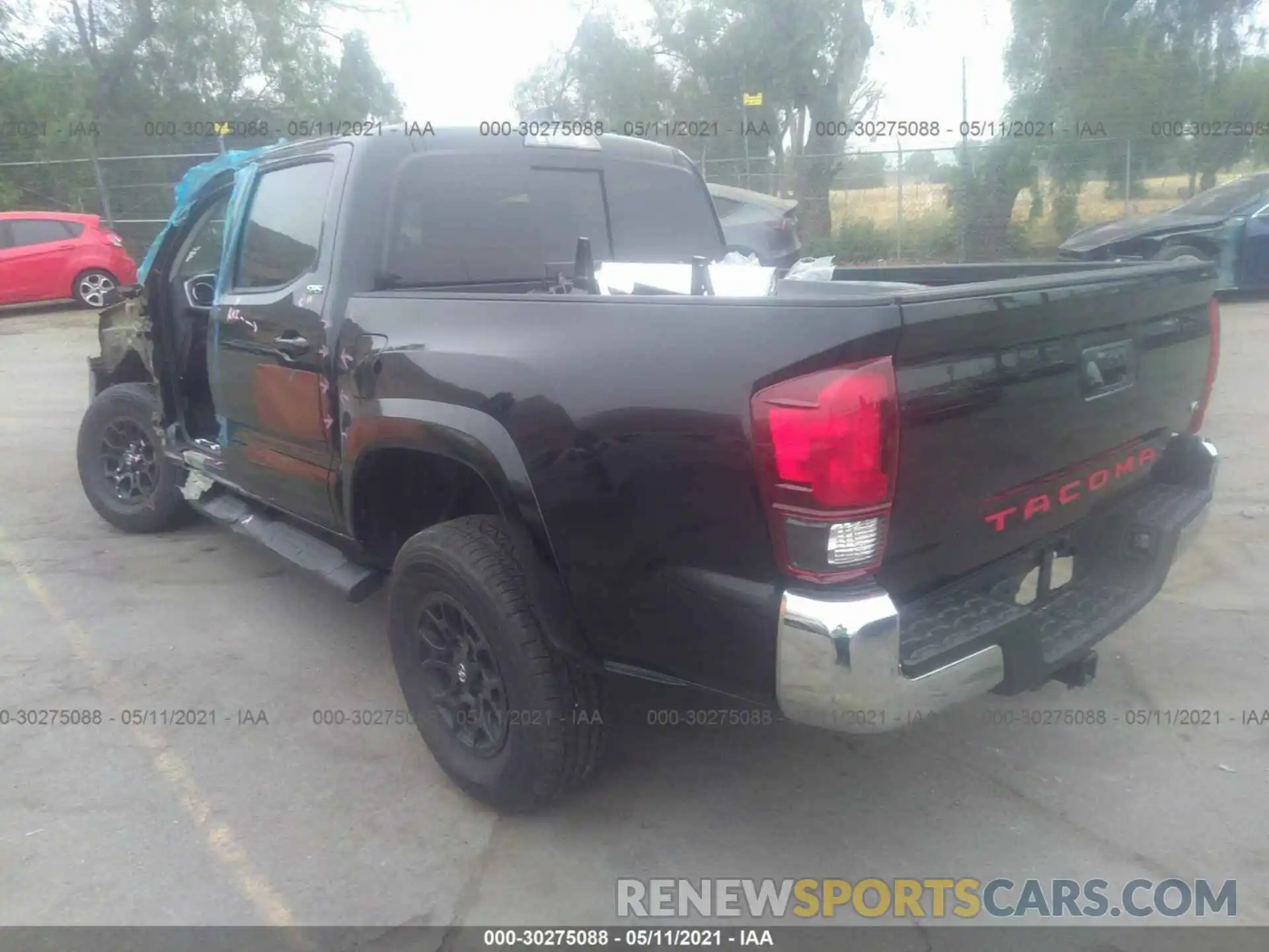 3 Photograph of a damaged car 3TMAZ5CN0MM145248 TOYOTA TACOMA 2WD 2021