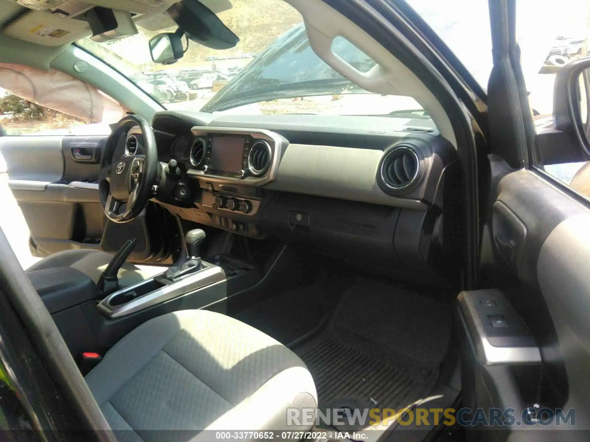 5 Photograph of a damaged car 3TMAZ5CN0MM154841 TOYOTA TACOMA 2WD 2021