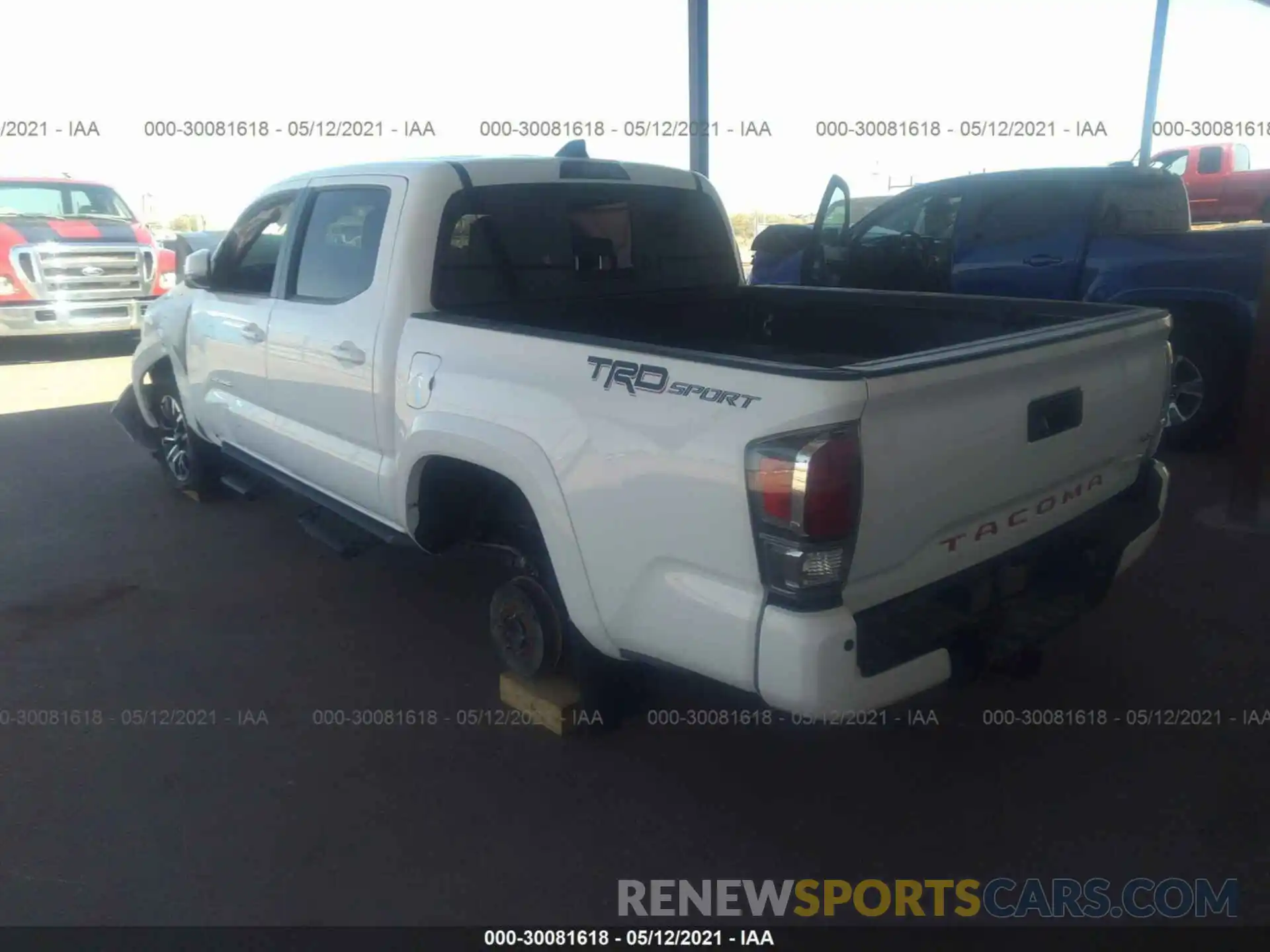 3 Photograph of a damaged car 3TMAZ5CN1MM143766 TOYOTA TACOMA 2WD 2021