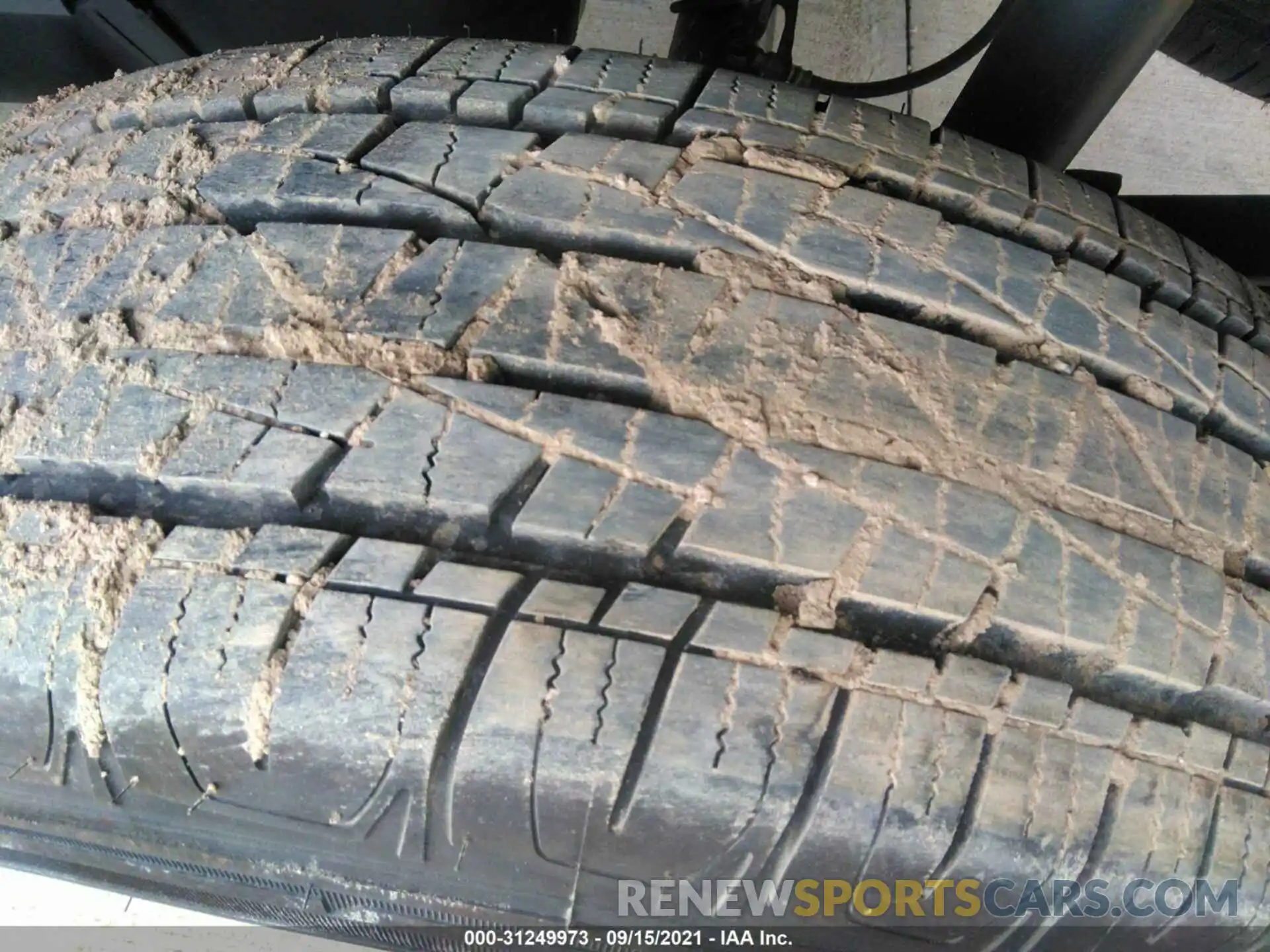 13 Photograph of a damaged car 3TMAZ5CN3MM151108 TOYOTA TACOMA 2WD 2021