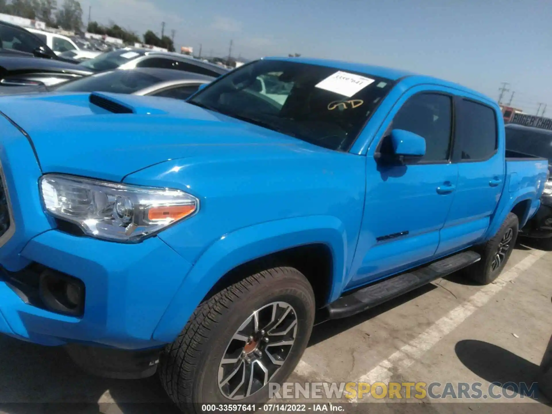 2 Photograph of a damaged car 3TMAZ5CN3MM153828 TOYOTA TACOMA 2WD 2021