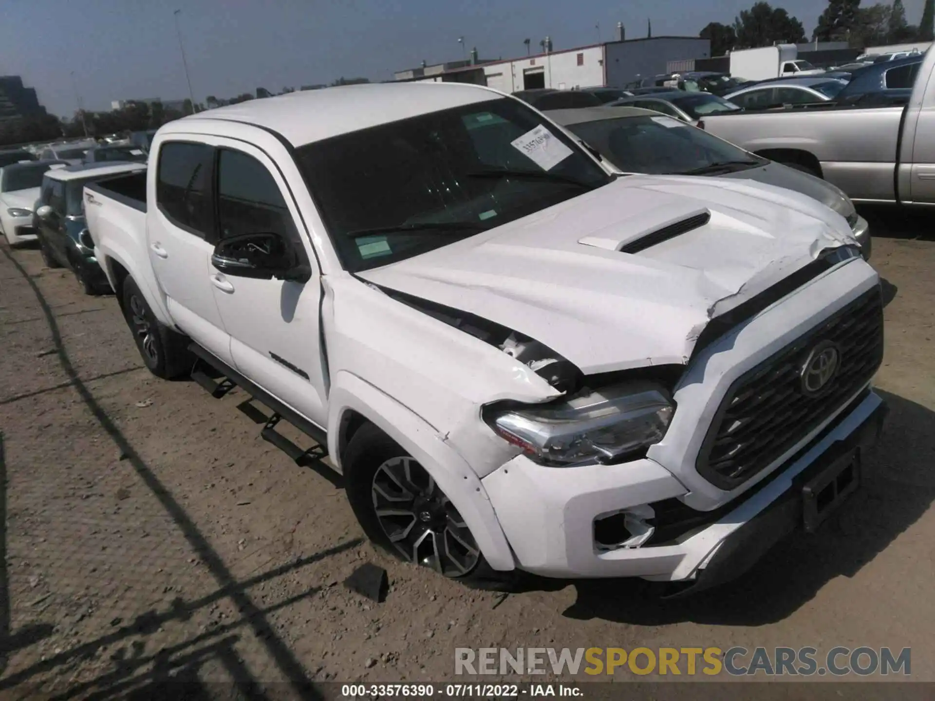 1 Photograph of a damaged car 3TMAZ5CN4MM143258 TOYOTA TACOMA 2WD 2021