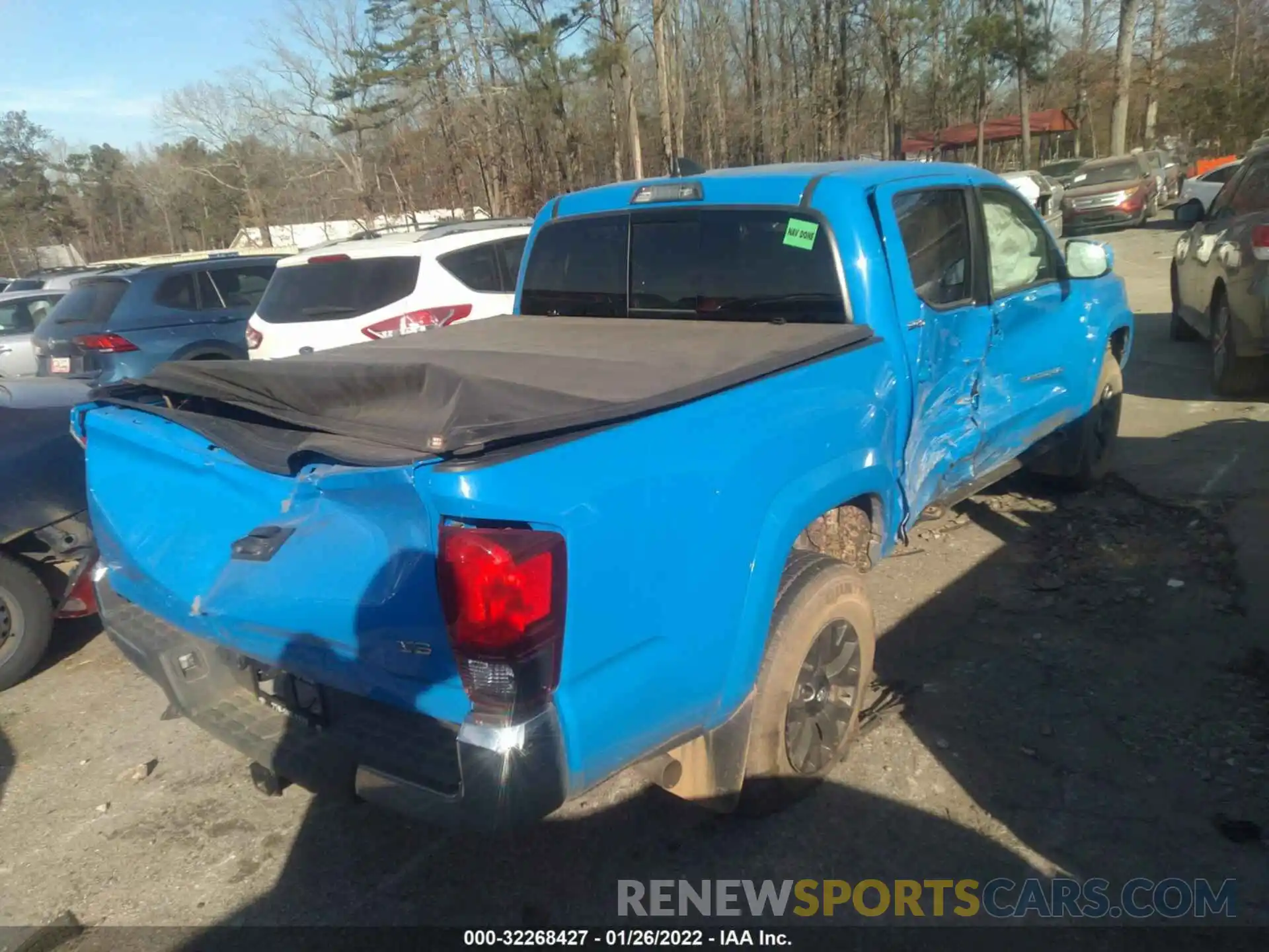 4 Photograph of a damaged car 3TMAZ5CN4MM148198 TOYOTA TACOMA 2WD 2021