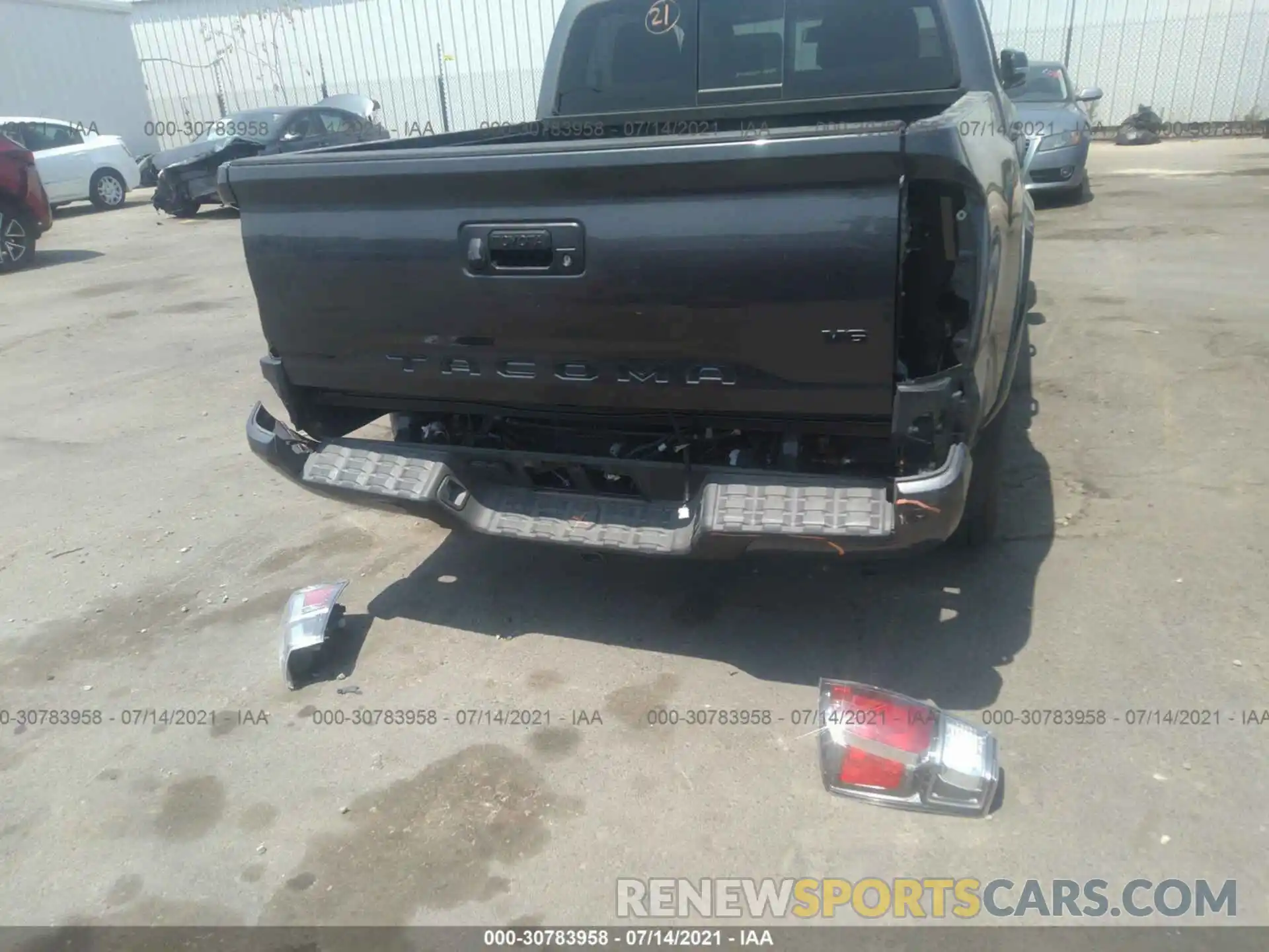 6 Фотография поврежденного автомобиля 3TMAZ5CN4MM148735 TOYOTA TACOMA 2WD 2021