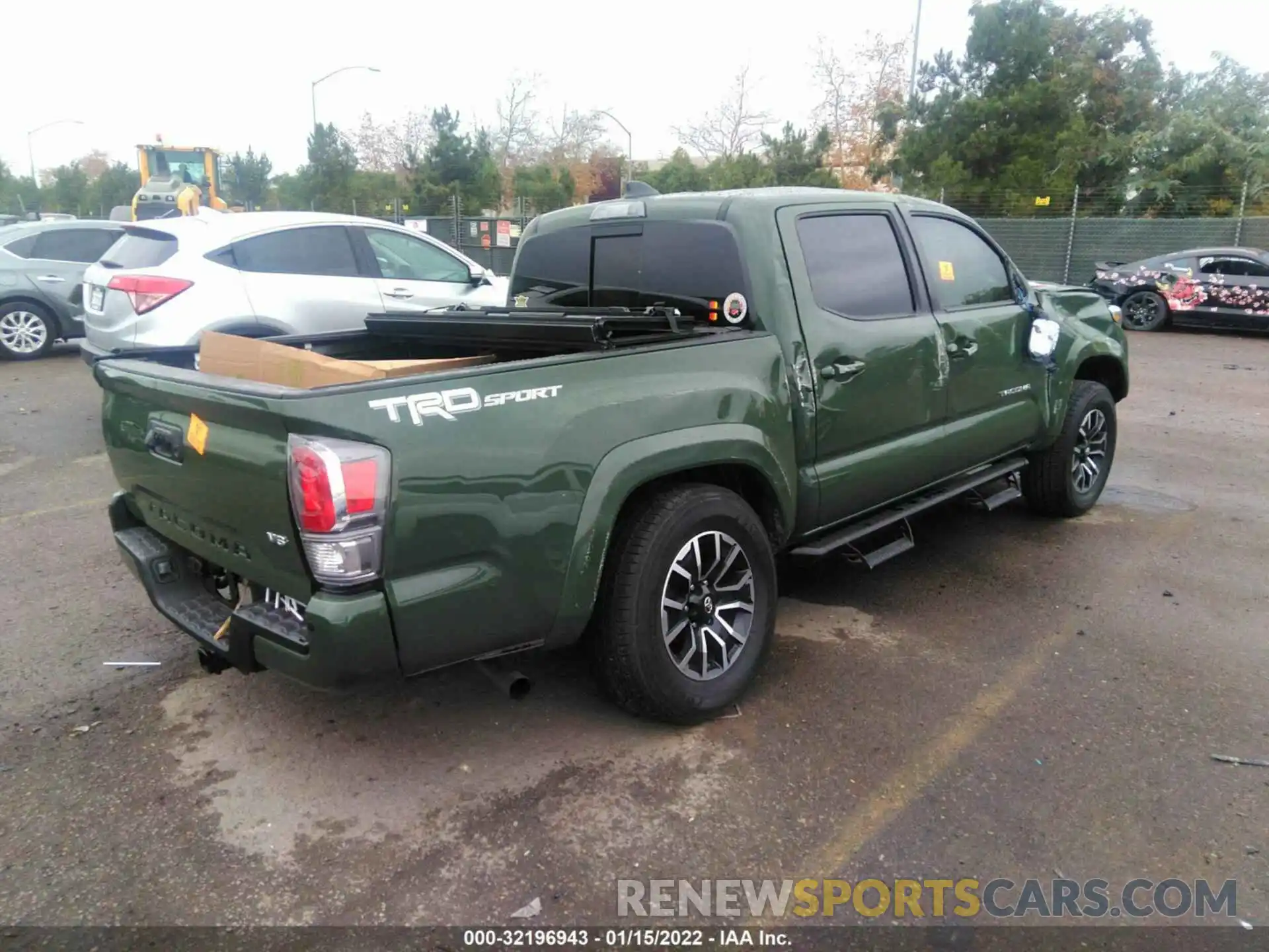 4 Фотография поврежденного автомобиля 3TMAZ5CN5MM143544 TOYOTA TACOMA 2WD 2021