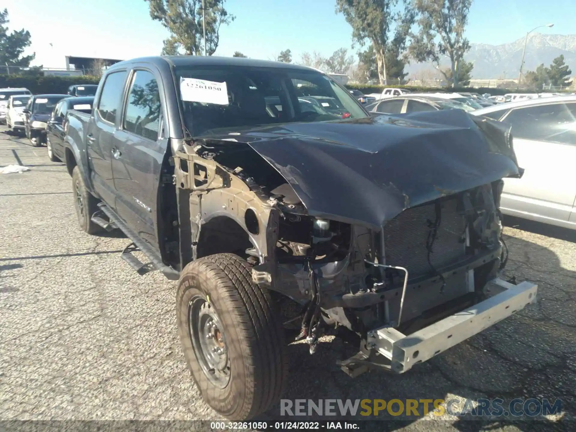 1 Фотография поврежденного автомобиля 3TMAZ5CN6MM149353 TOYOTA TACOMA 2WD 2021