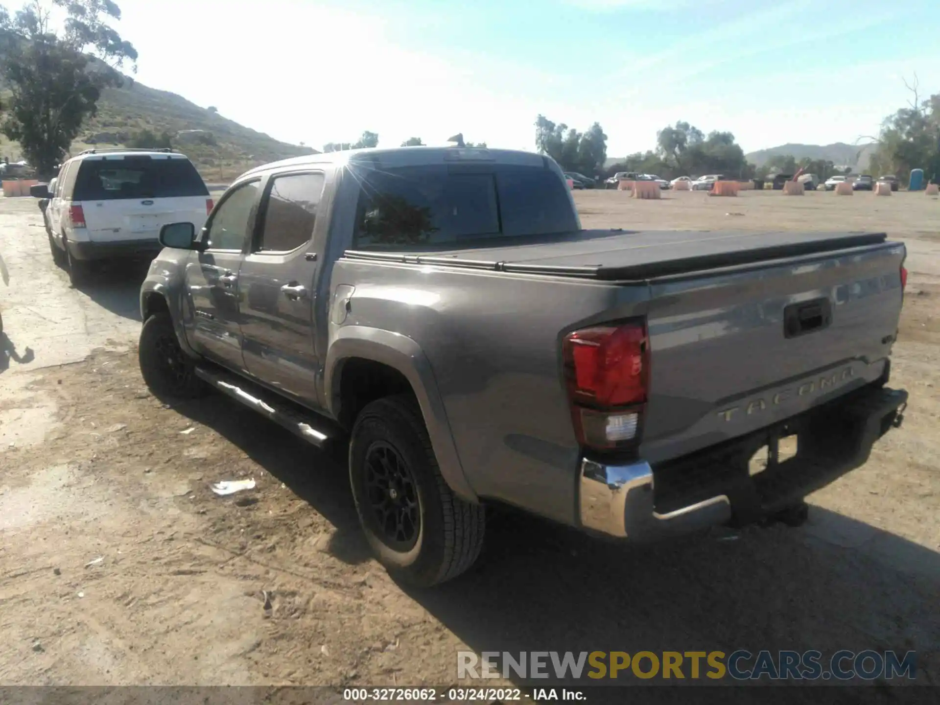 3 Photograph of a damaged car 3TMAZ5CN7MM143609 TOYOTA TACOMA 2WD 2021