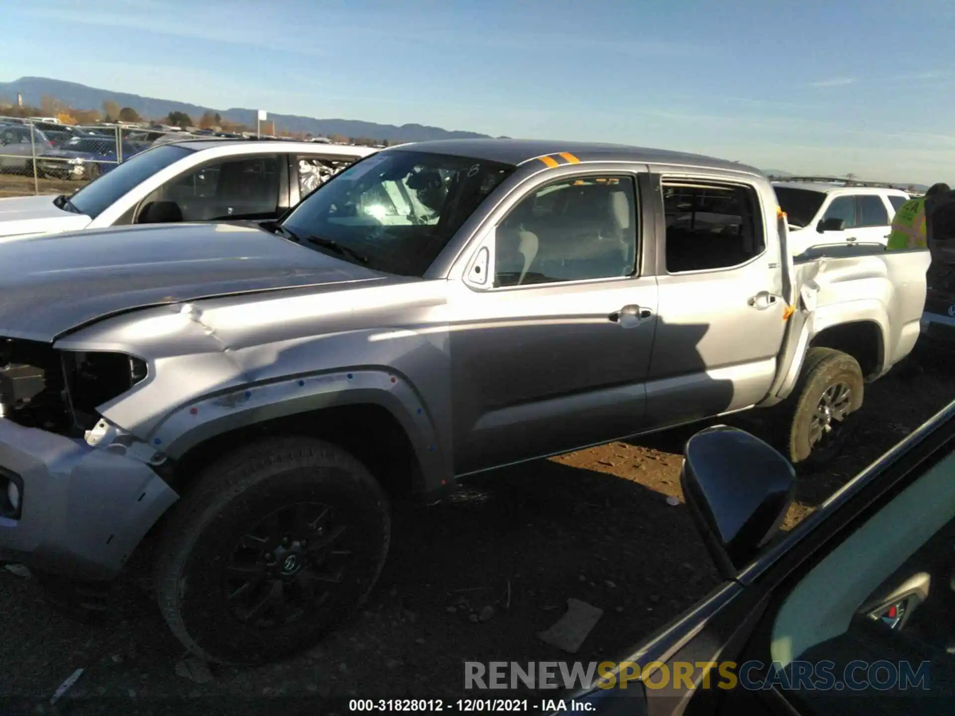 6 Photograph of a damaged car 3TMAZ5CN7MM149779 TOYOTA TACOMA 2WD 2021