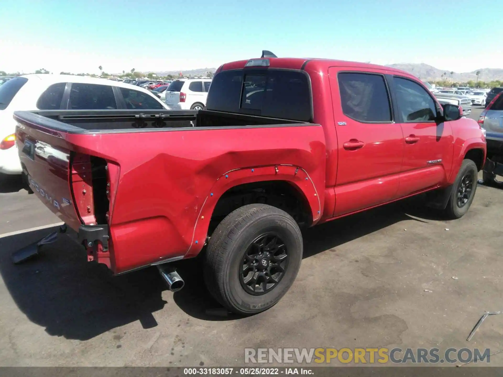 4 Photograph of a damaged car 3TMAZ5CN8MM140881 TOYOTA TACOMA 2WD 2021