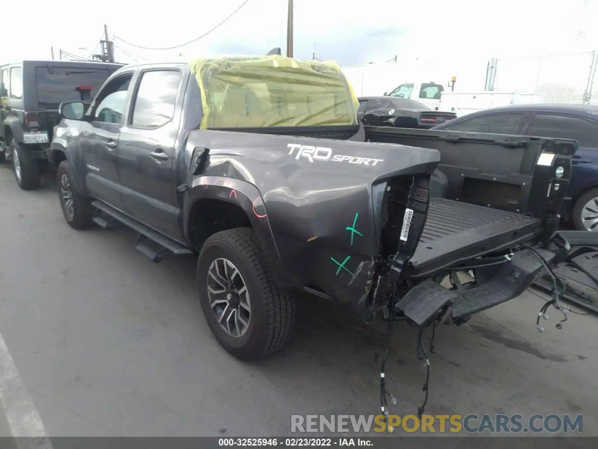 3 Photograph of a damaged car 3TMAZ5CN8MM145143 TOYOTA TACOMA 2WD 2021