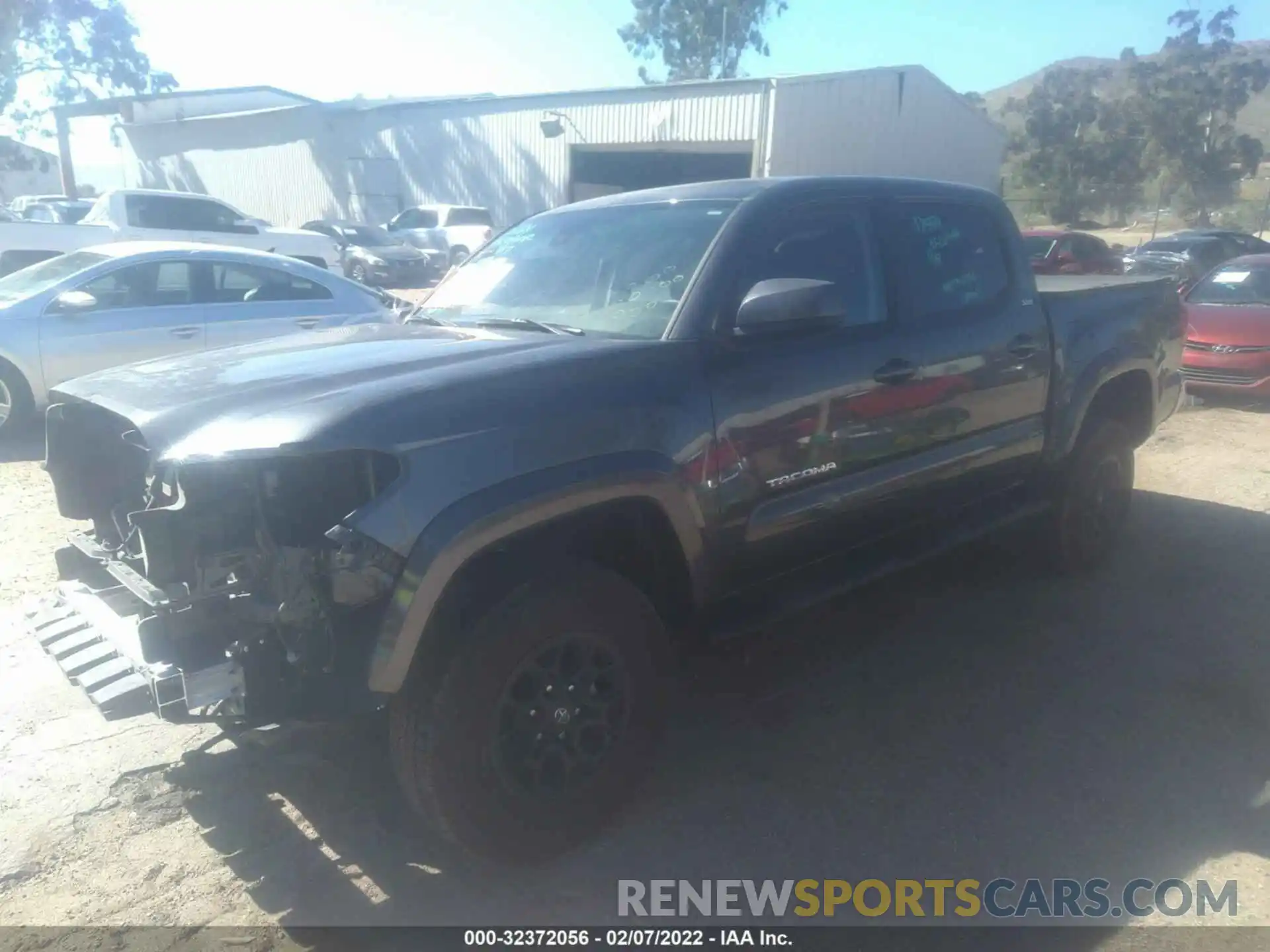 2 Photograph of a damaged car 3TMAZ5CN8MM157969 TOYOTA TACOMA 2WD 2021