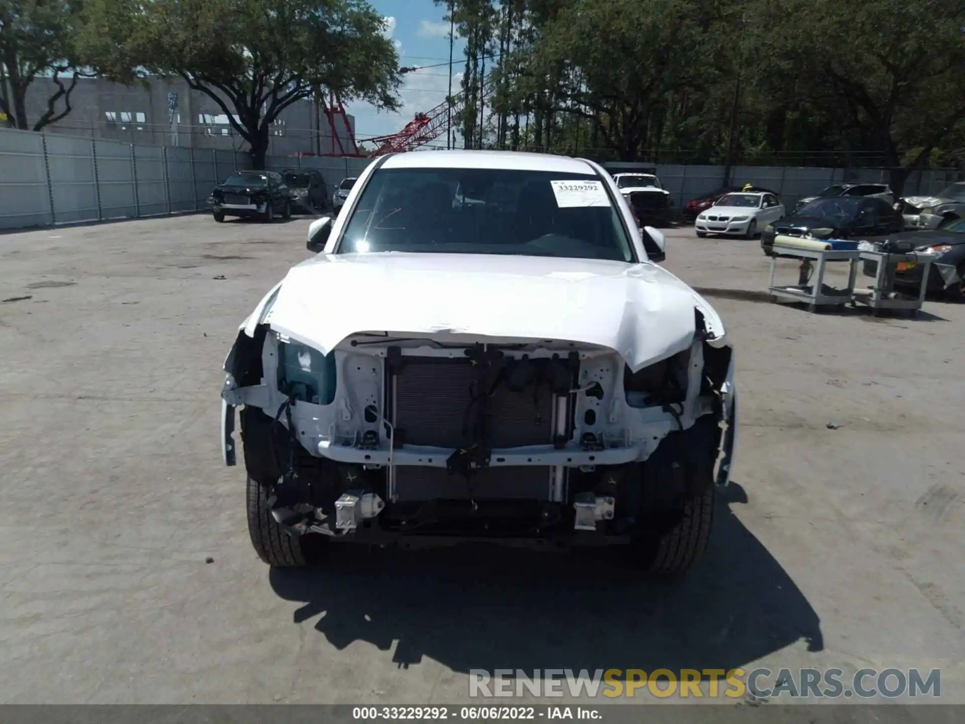 6 Photograph of a damaged car 3TMAZ5CN8MM158670 TOYOTA TACOMA 2WD 2021