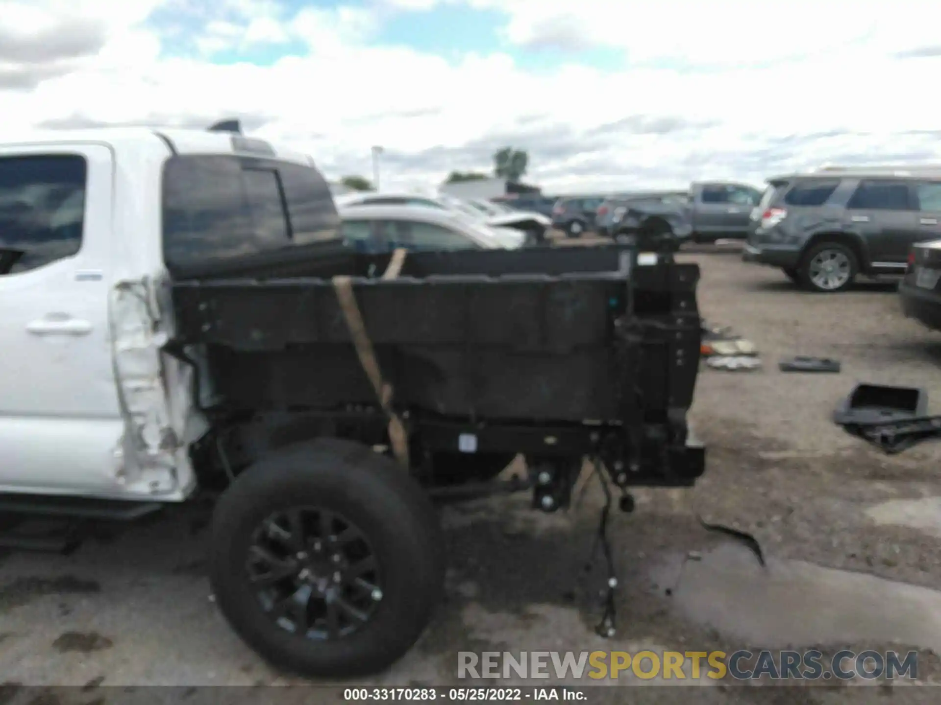 6 Photograph of a damaged car 3TMAZ5CN9MM151260 TOYOTA TACOMA 2WD 2021