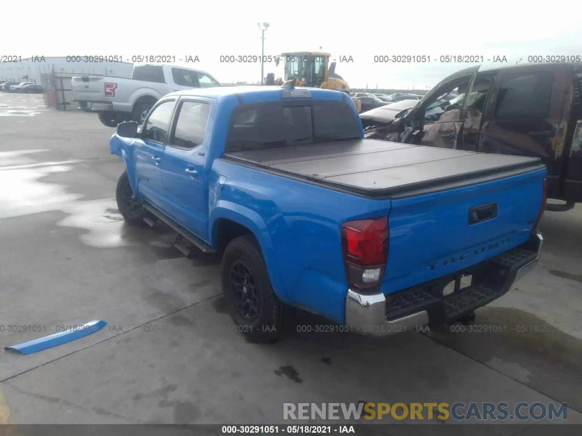 3 Photograph of a damaged car 3TMAZ5CNXMM146410 TOYOTA TACOMA 2WD 2021