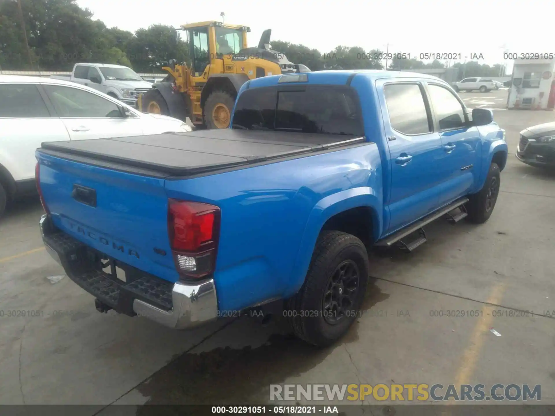 4 Фотография поврежденного автомобиля 3TMAZ5CNXMM146410 TOYOTA TACOMA 2WD 2021