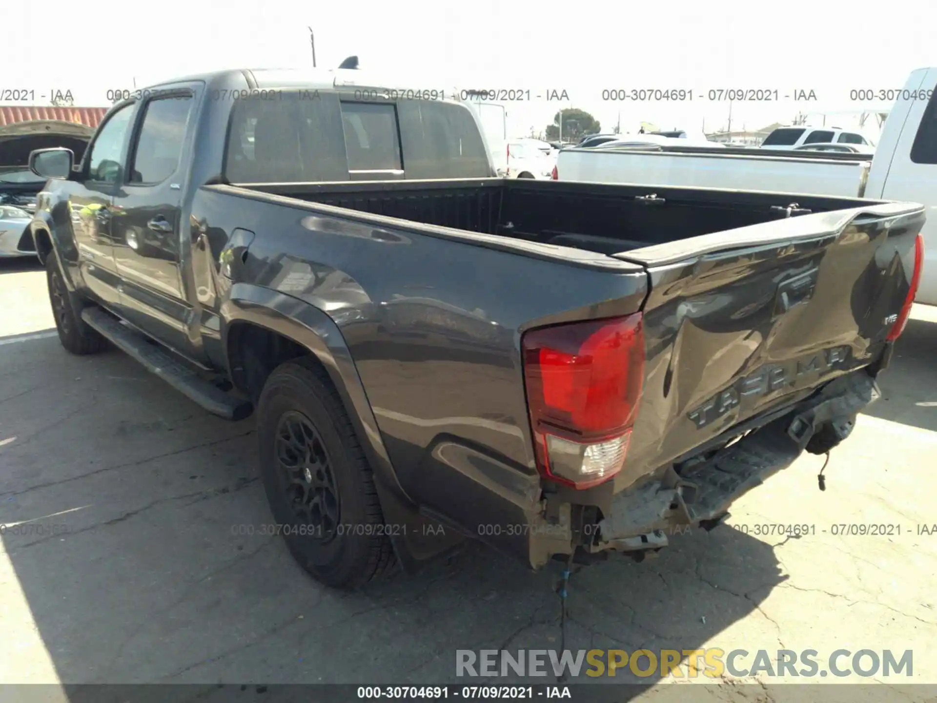 3 Photograph of a damaged car 3TMBZ5DN4MM028968 TOYOTA TACOMA 2WD 2021