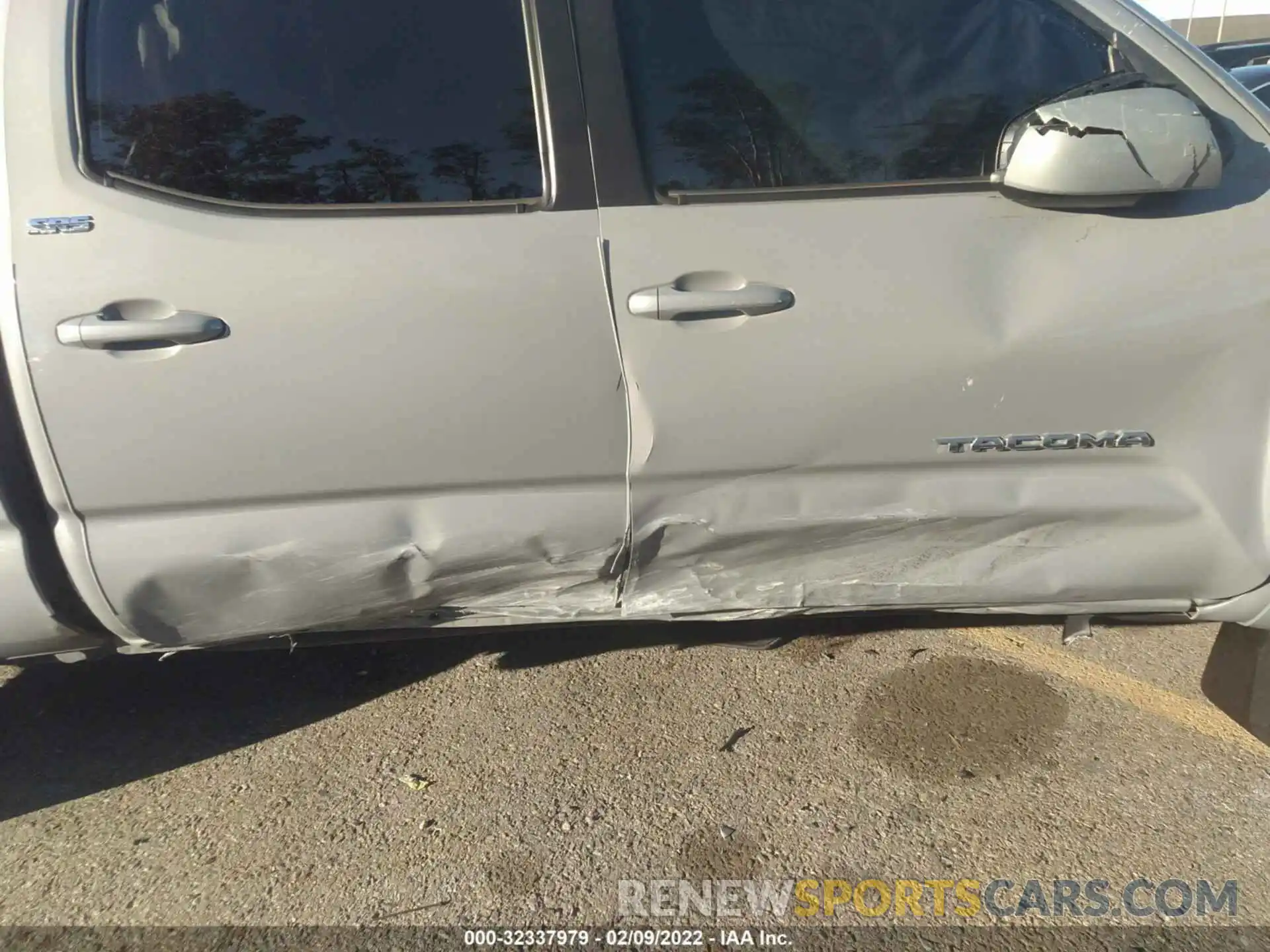 6 Photograph of a damaged car 3TMBZ5DN4MM029165 TOYOTA TACOMA 2WD 2021