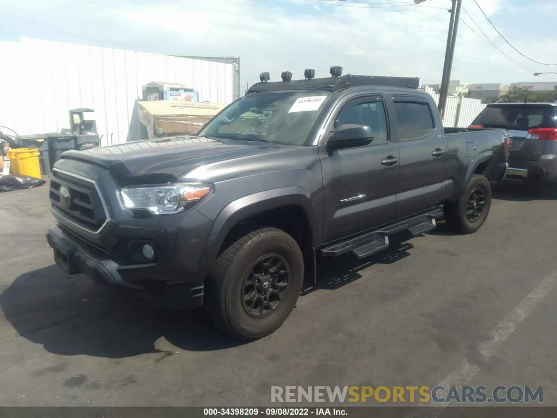 2 Photograph of a damaged car 3TMBZ5DN5MM028655 TOYOTA TACOMA 2WD 2021