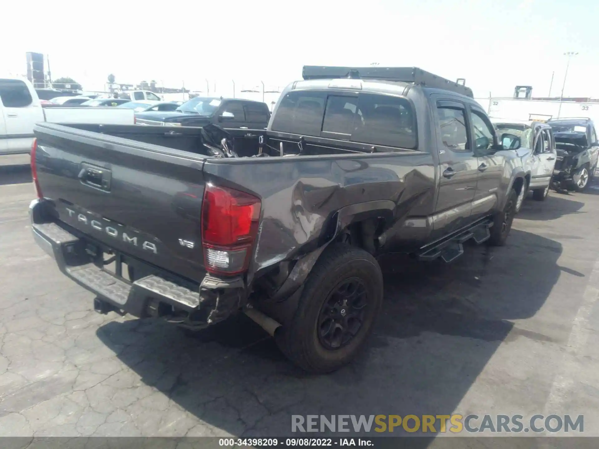 4 Photograph of a damaged car 3TMBZ5DN5MM028655 TOYOTA TACOMA 2WD 2021