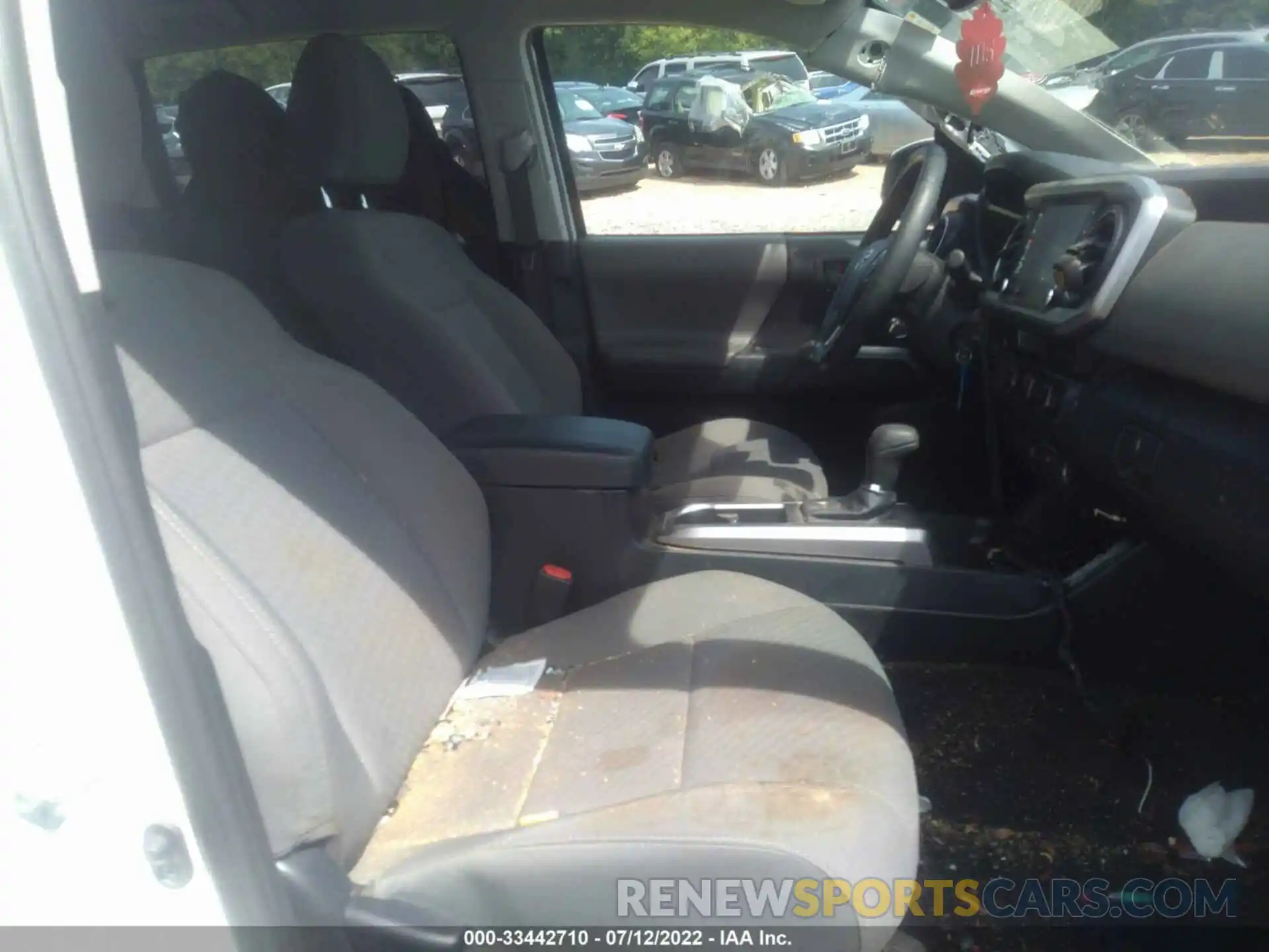 5 Photograph of a damaged car 3TMBZ5DN6MM031161 TOYOTA TACOMA 2WD 2021