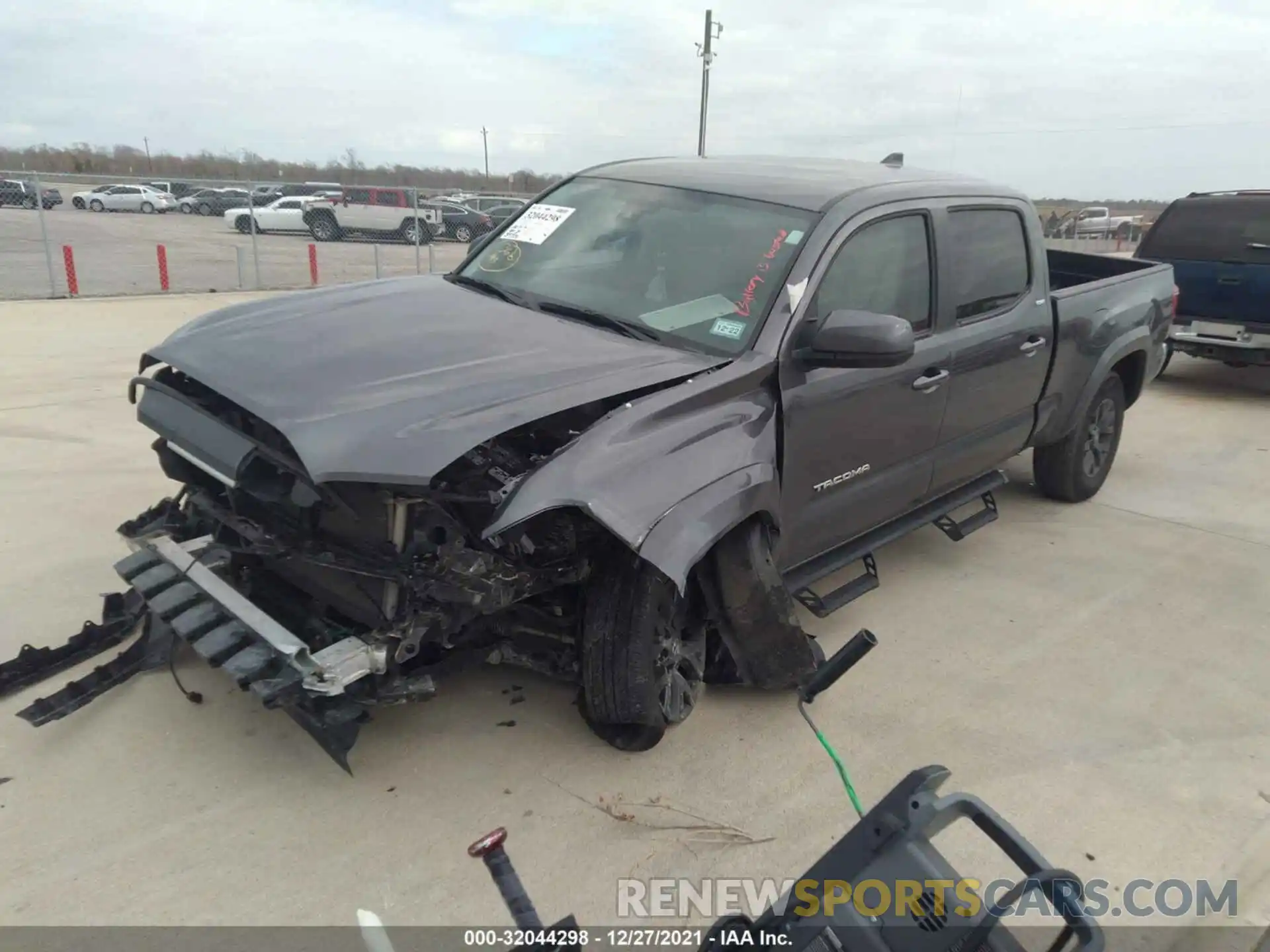 2 Photograph of a damaged car 3TMBZ5DN7MM028348 TOYOTA TACOMA 2WD 2021