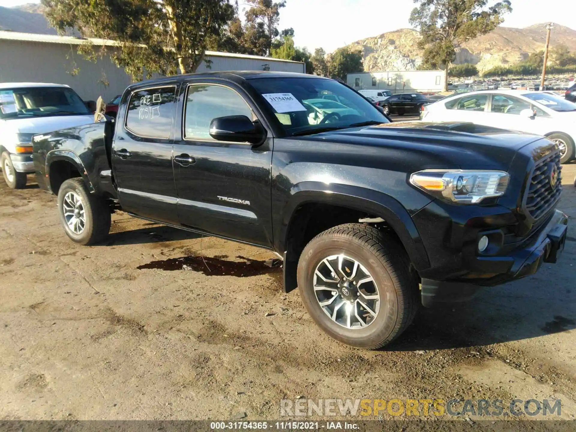 1 Photograph of a damaged car 3TMBZ5DN8MM028374 TOYOTA TACOMA 2WD 2021