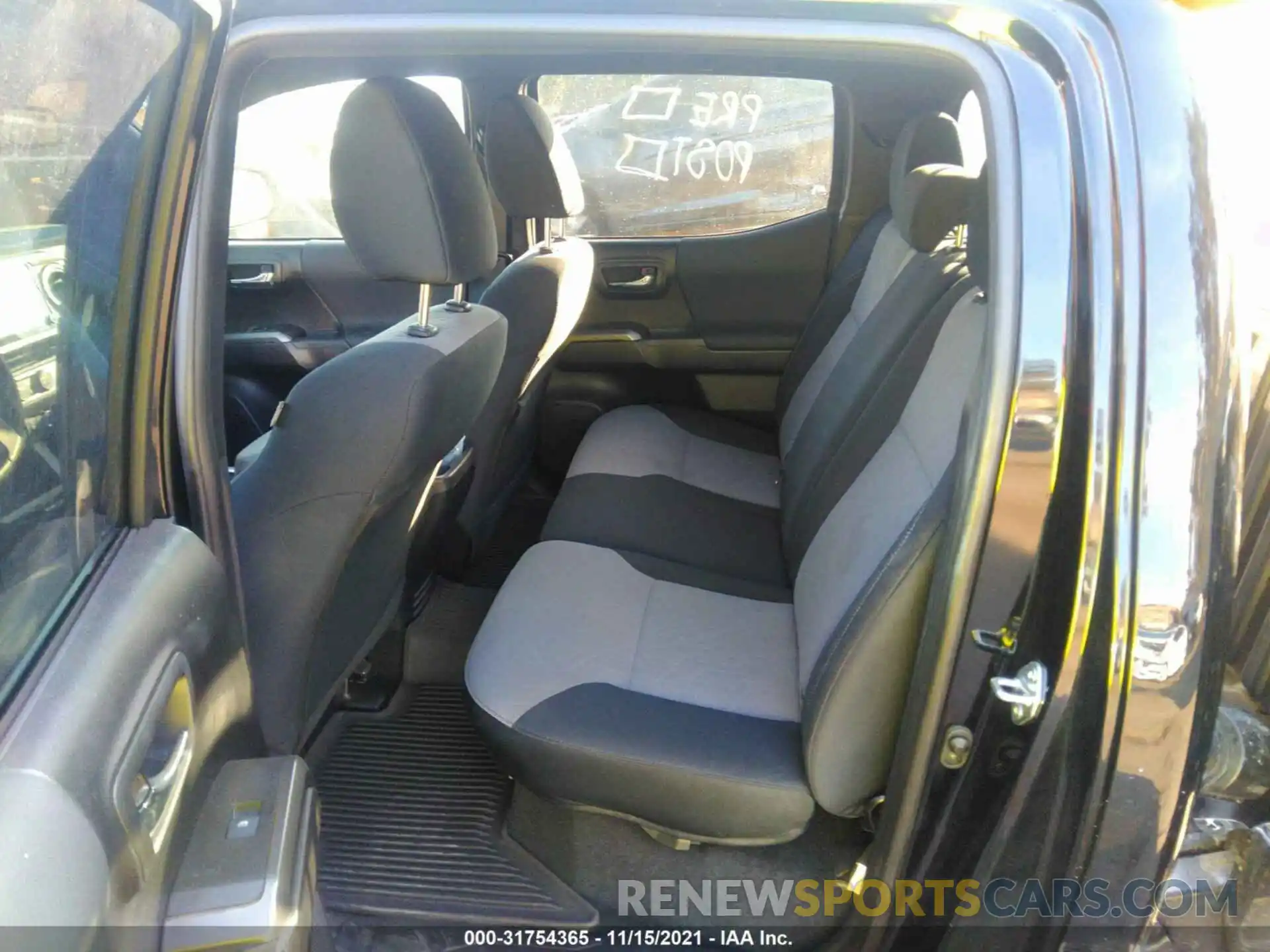 8 Photograph of a damaged car 3TMBZ5DN8MM028374 TOYOTA TACOMA 2WD 2021