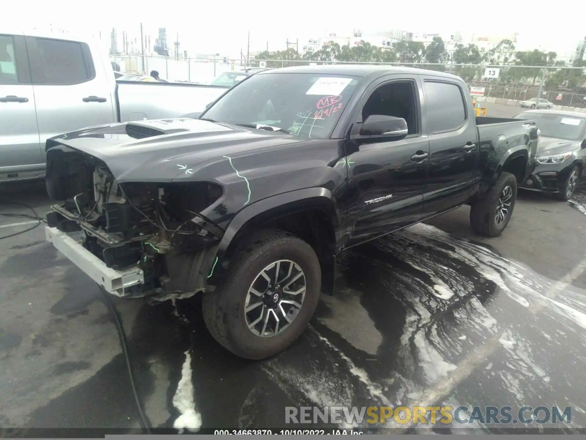 2 Photograph of a damaged car 3TMBZ5DN9MM031820 TOYOTA TACOMA 2WD 2021