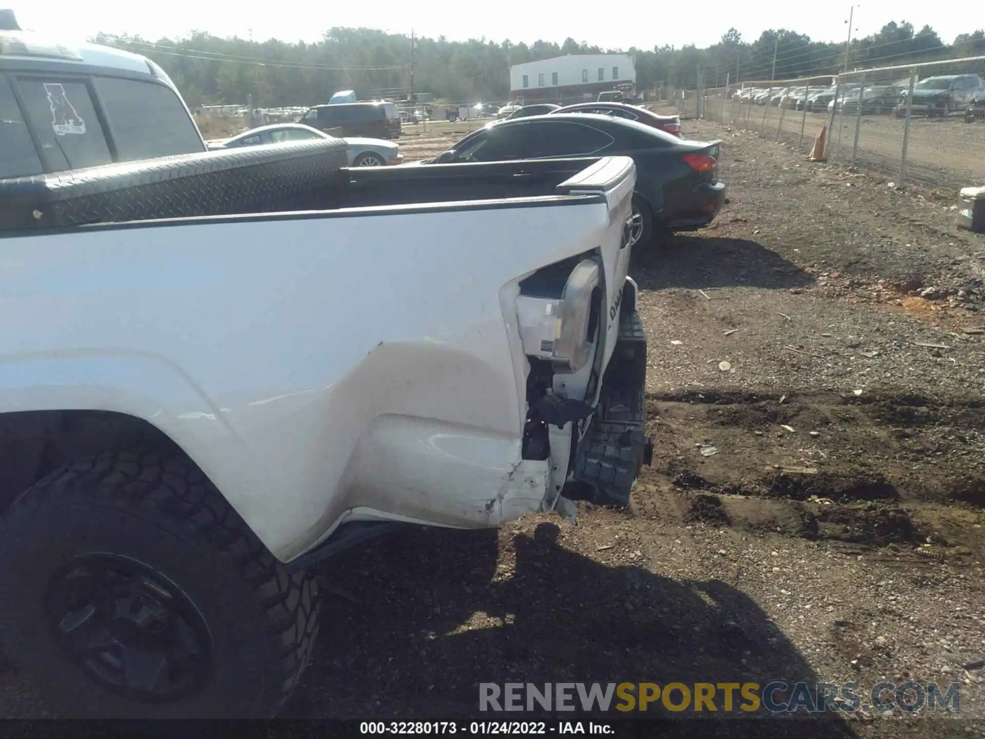 6 Photograph of a damaged car 3TYAX5GN1MT017881 TOYOTA TACOMA 2WD 2021