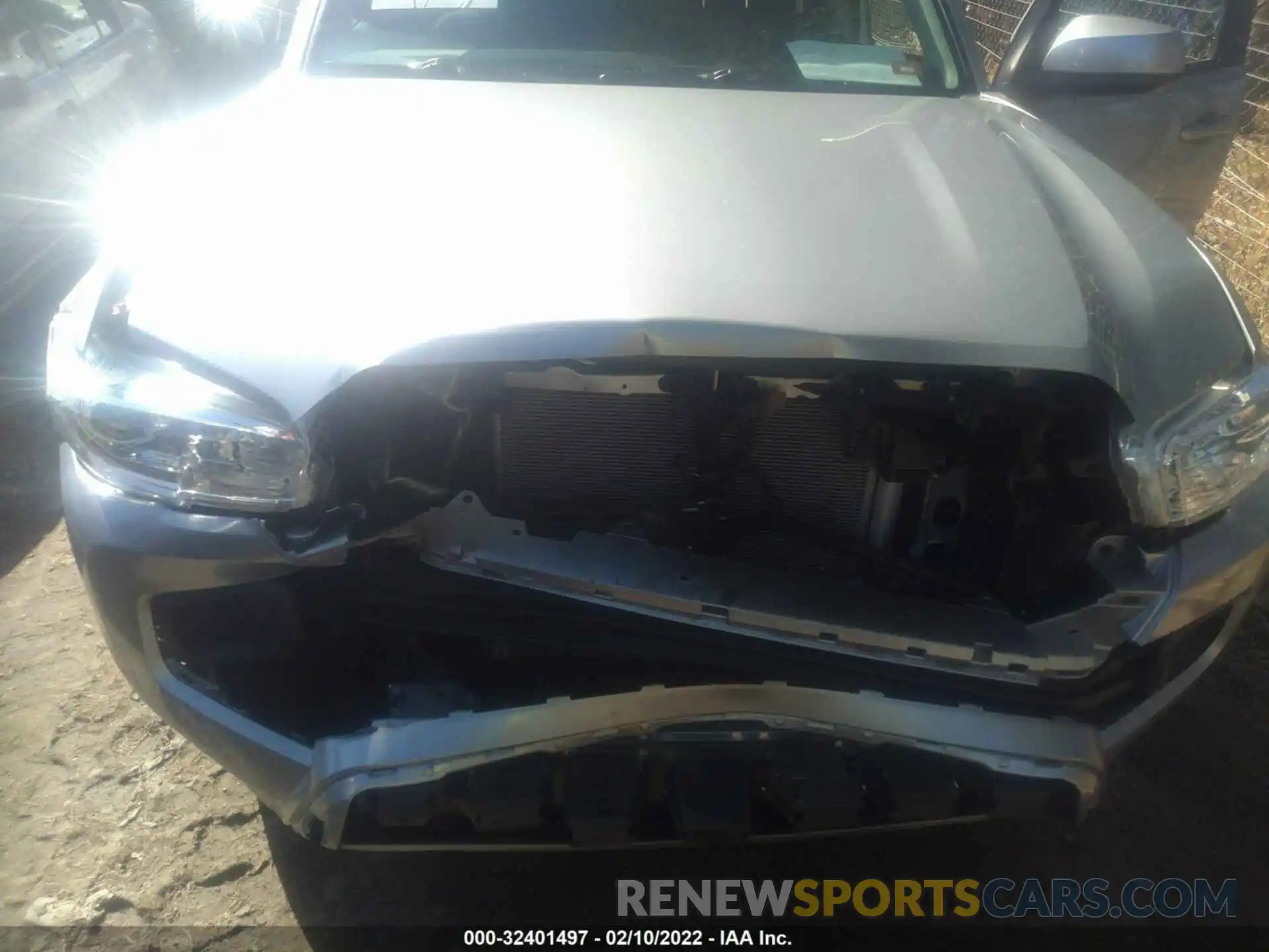 10 Photograph of a damaged car 3TYAX5GN1MT018058 TOYOTA TACOMA 2WD 2021