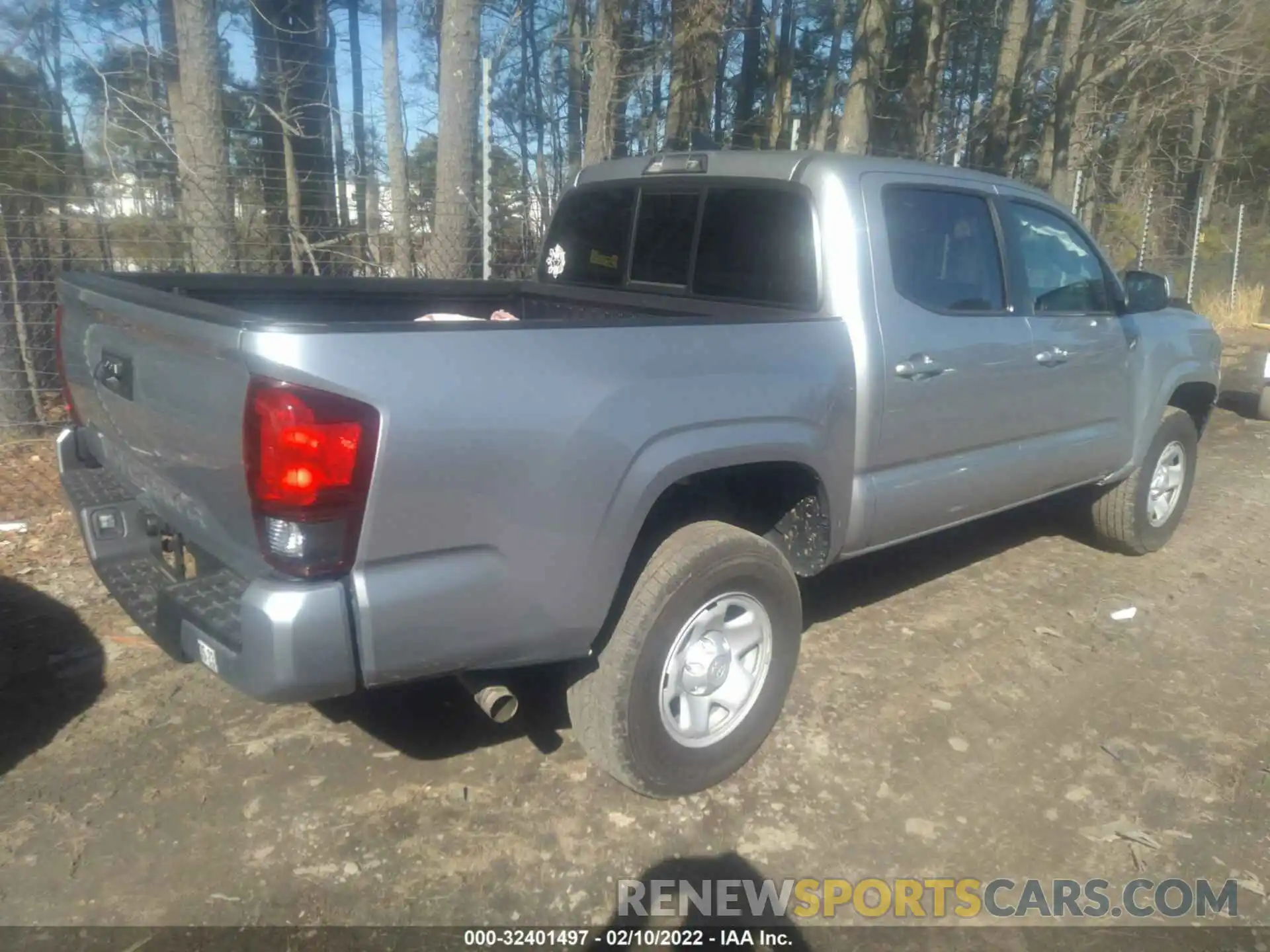 4 Фотография поврежденного автомобиля 3TYAX5GN1MT018058 TOYOTA TACOMA 2WD 2021