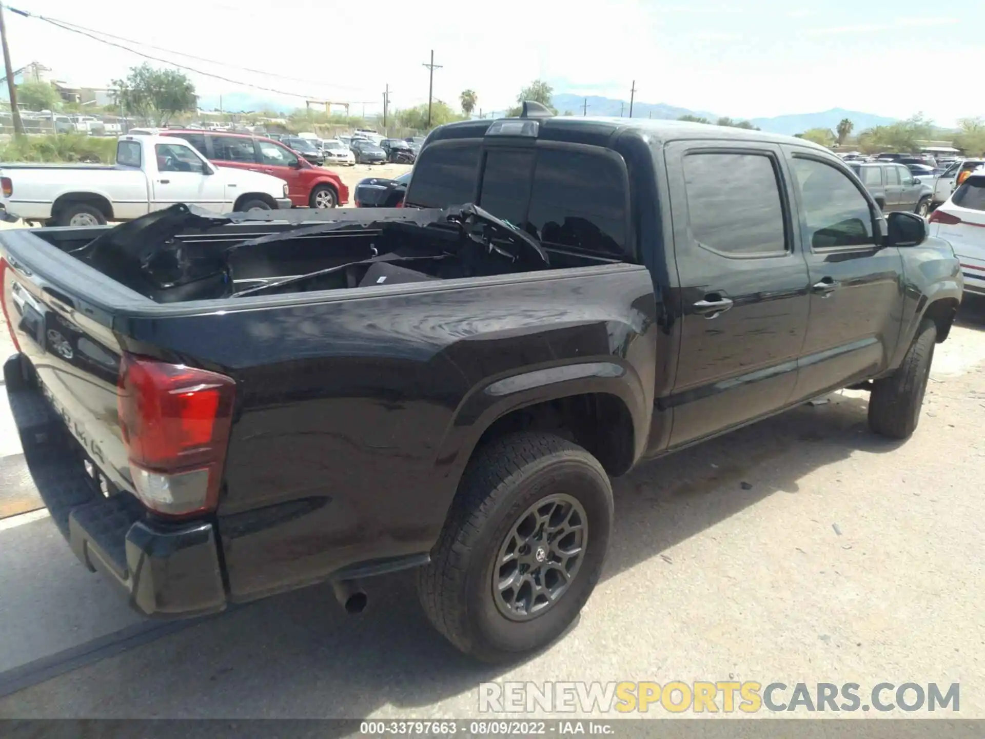 4 Photograph of a damaged car 3TYAX5GN2MT026749 TOYOTA TACOMA 2WD 2021