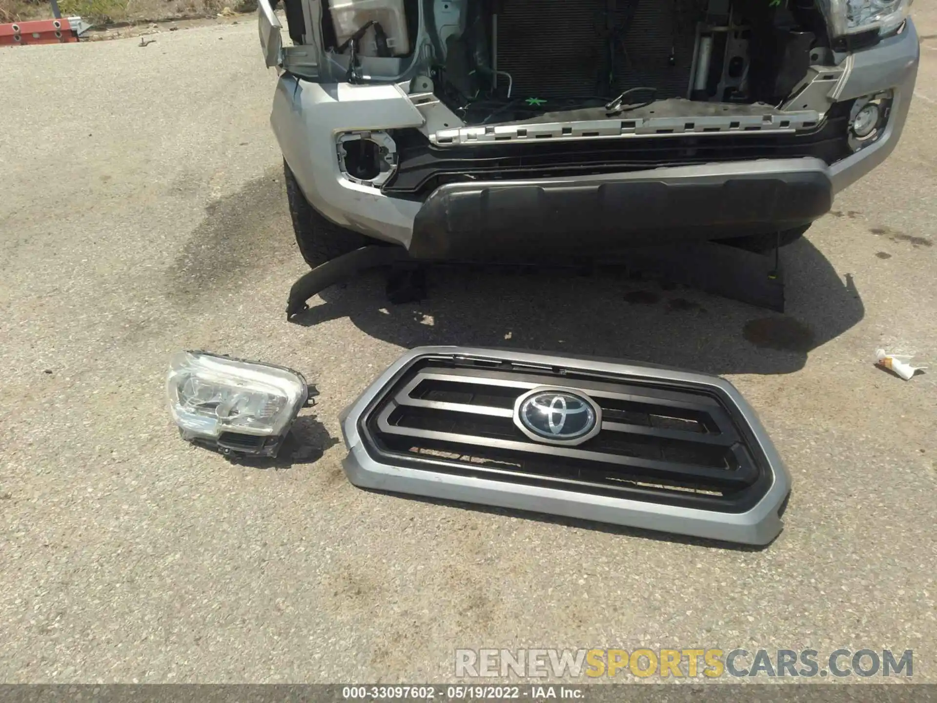 12 Photograph of a damaged car 3TYAX5GN3MT016084 TOYOTA TACOMA 2WD 2021