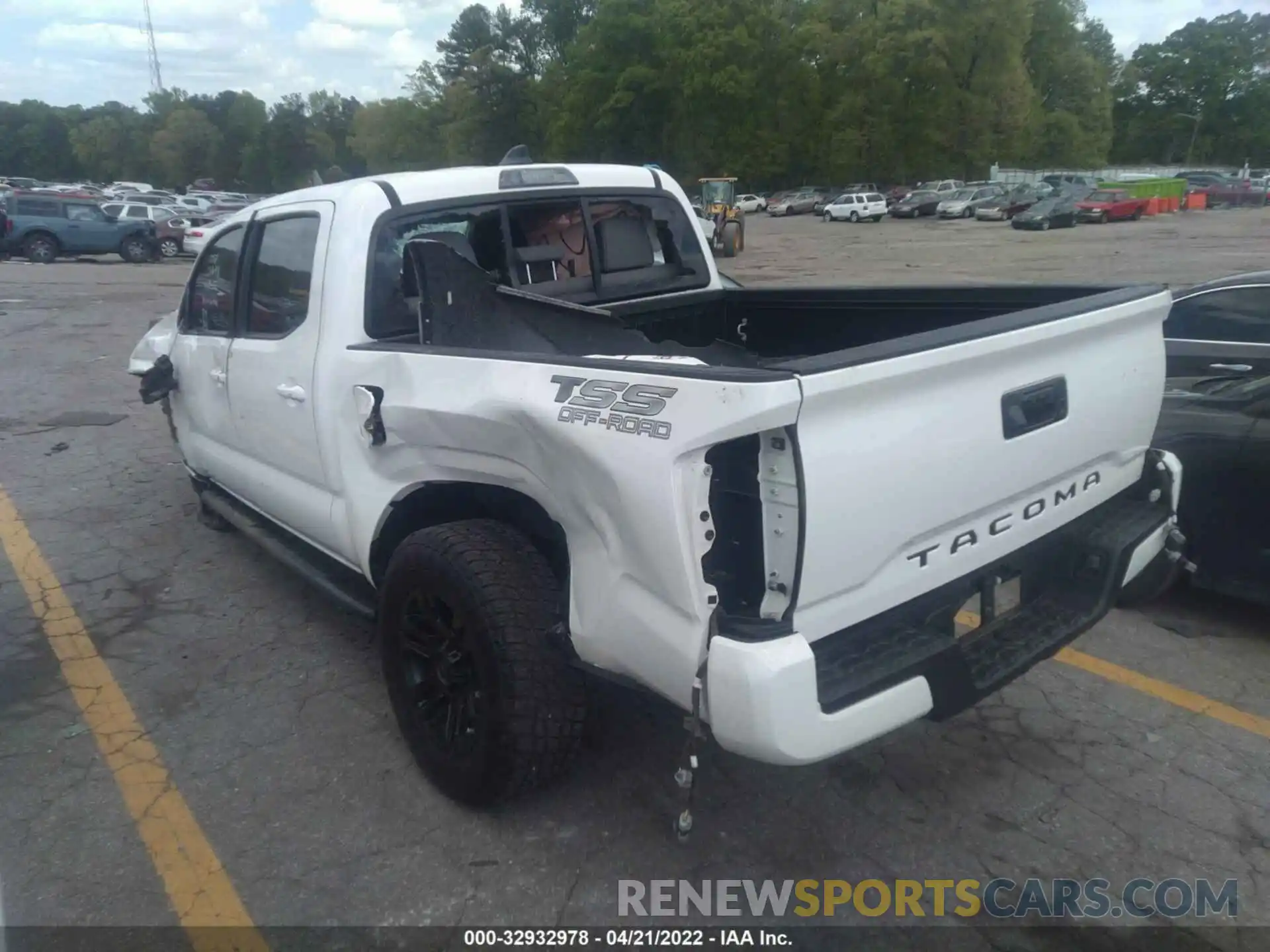 3 Photograph of a damaged car 3TYAX5GN3MT018949 TOYOTA TACOMA 2WD 2021