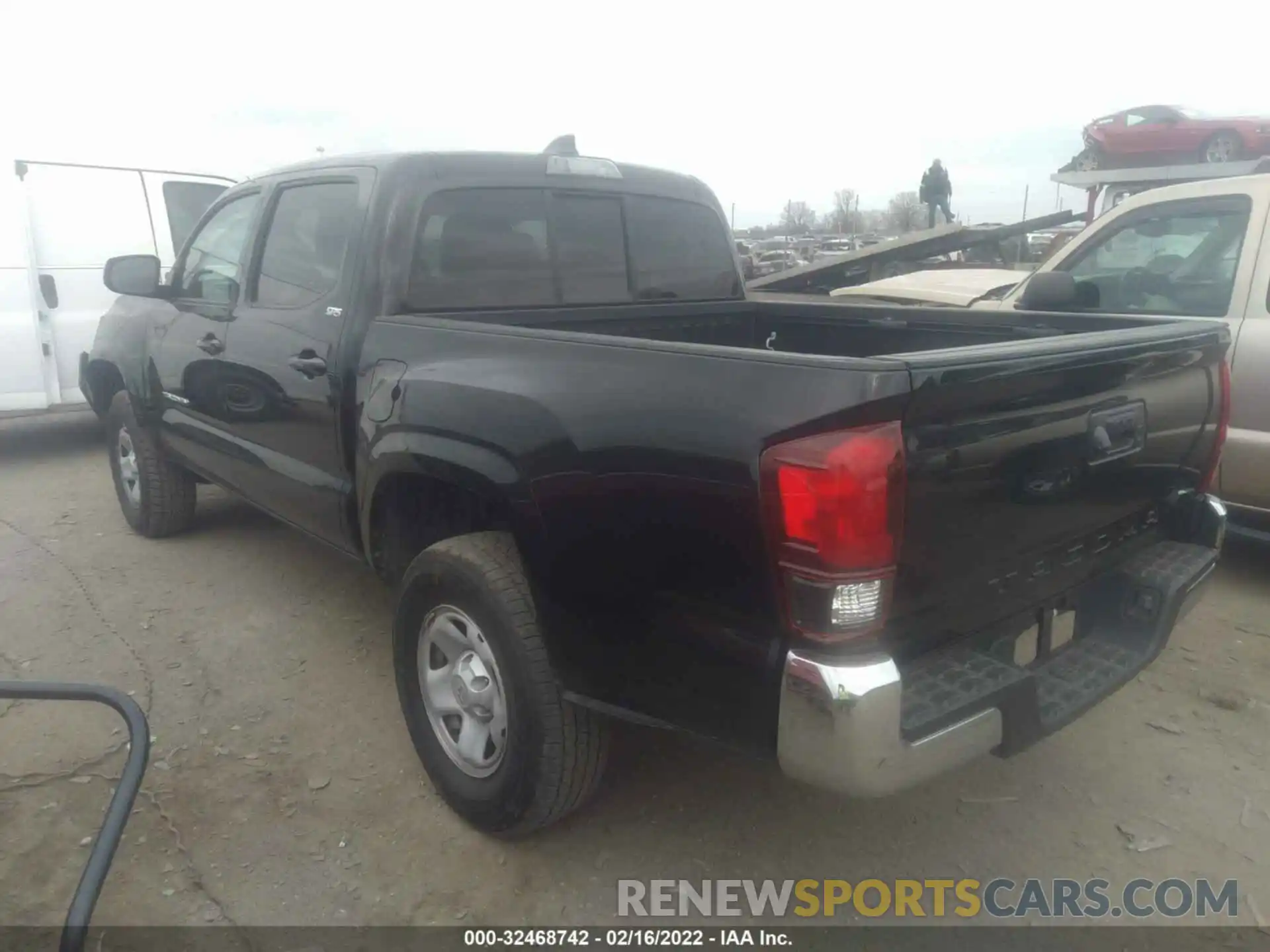 3 Photograph of a damaged car 3TYAX5GN4MT015459 TOYOTA TACOMA 2WD 2021