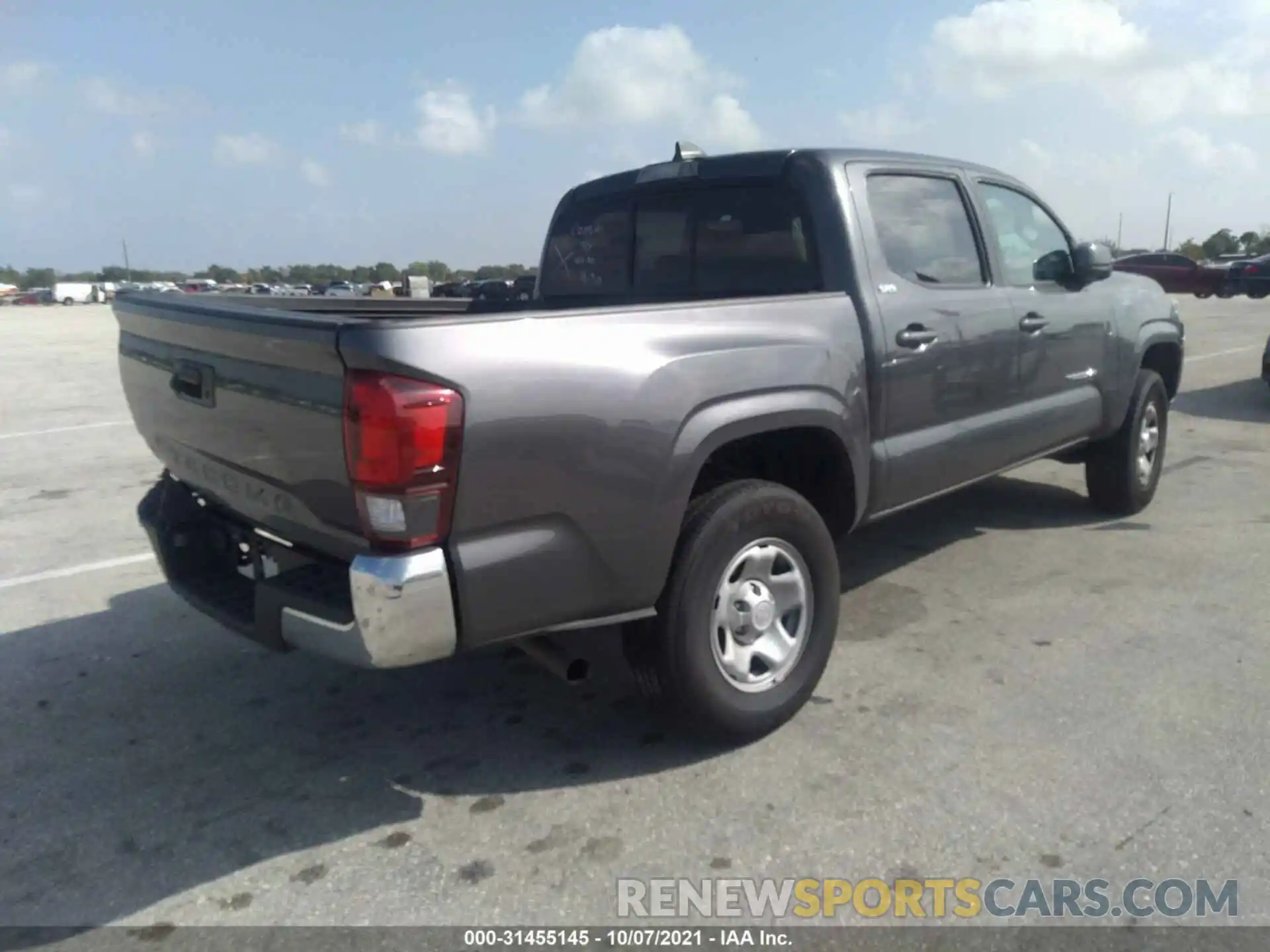 4 Photograph of a damaged car 3TYAX5GN4MT016059 TOYOTA TACOMA 2WD 2021