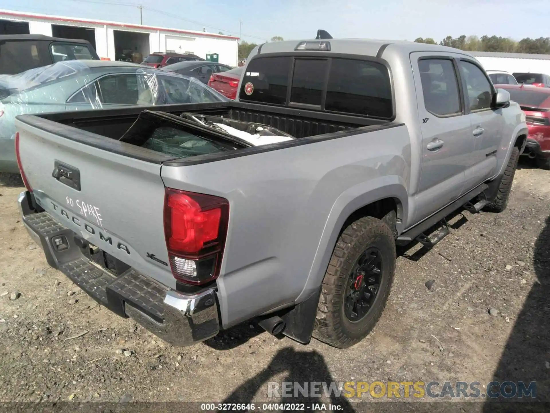 4 Фотография поврежденного автомобиля 3TYAX5GN5MT024686 TOYOTA TACOMA 2WD 2021