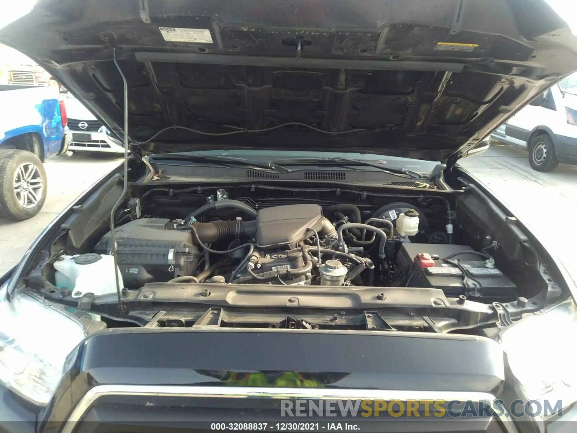 10 Photograph of a damaged car 3TYAX5GN6MT013308 TOYOTA TACOMA 2WD 2021