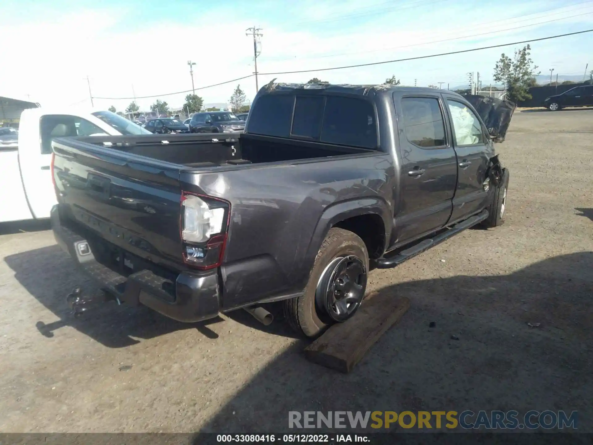 4 Фотография поврежденного автомобиля 3TYAX5GN6MT016306 TOYOTA TACOMA 2WD 2021