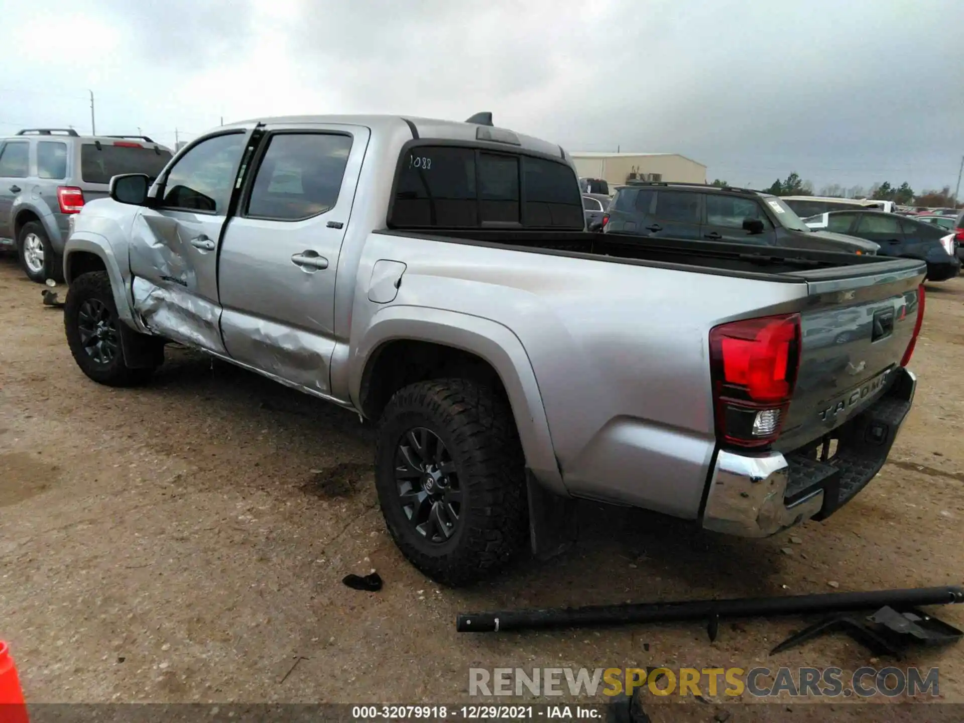 3 Photograph of a damaged car 3TYAX5GN7MT029808 TOYOTA TACOMA 2WD 2021