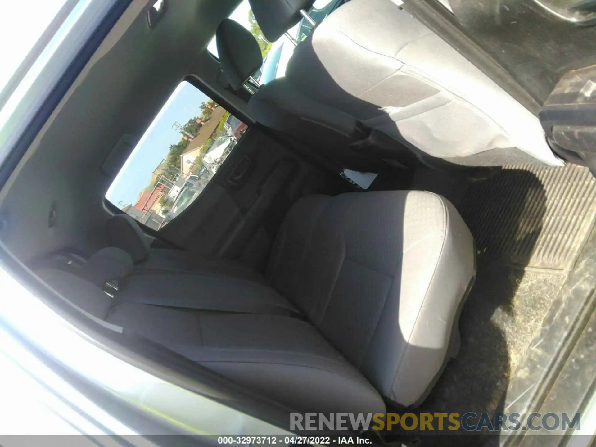 8 Photograph of a damaged car 3TYAX5GN7MT030327 TOYOTA TACOMA 2WD 2021