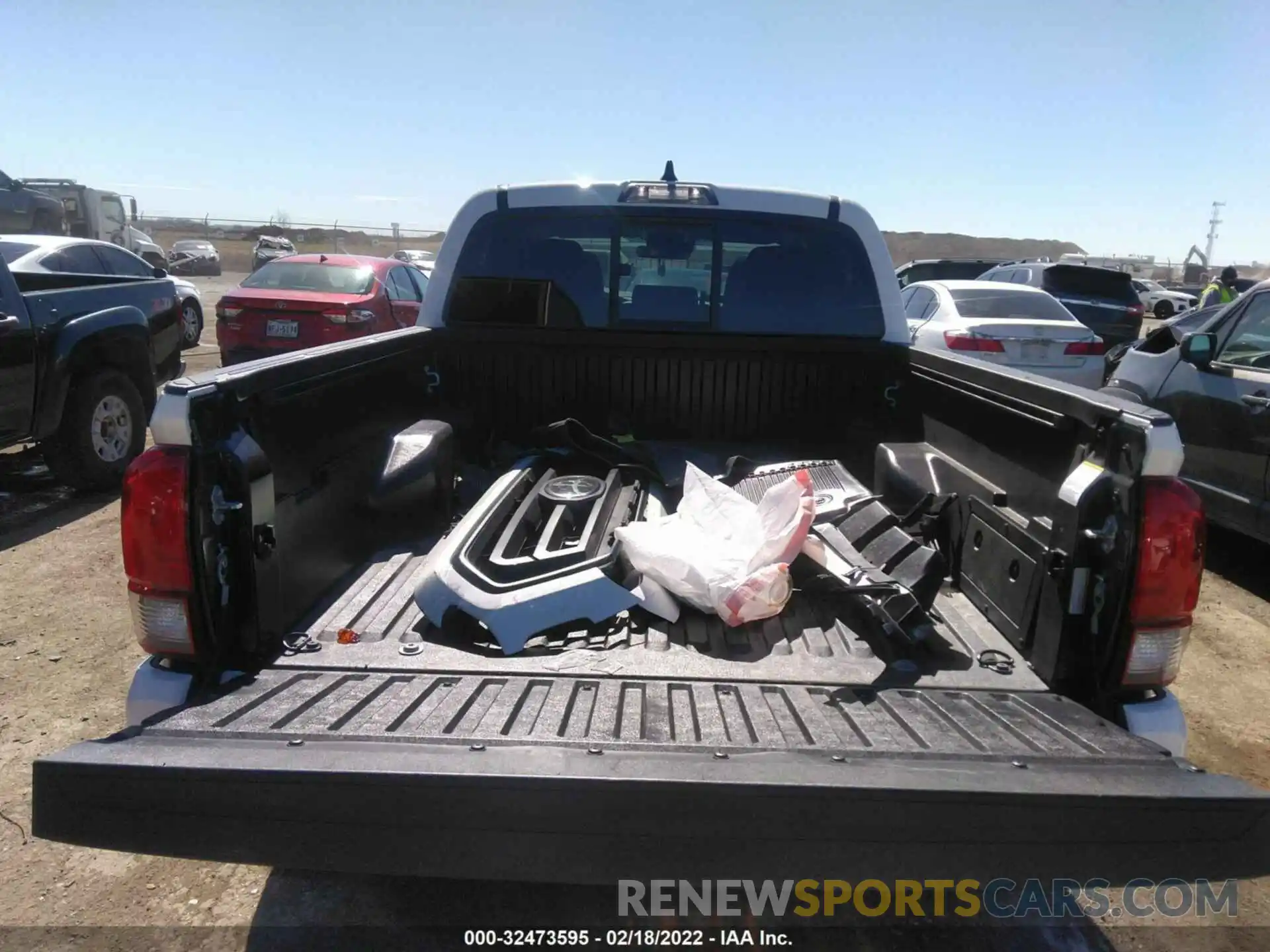 8 Photograph of a damaged car 3TYAX5GN9MT019541 TOYOTA TACOMA 2WD 2021