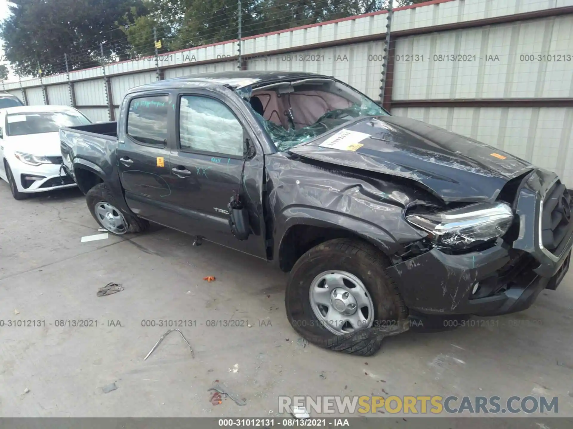 1 Photograph of a damaged car 3TYAX5GN9MT023699 TOYOTA TACOMA 2WD 2021