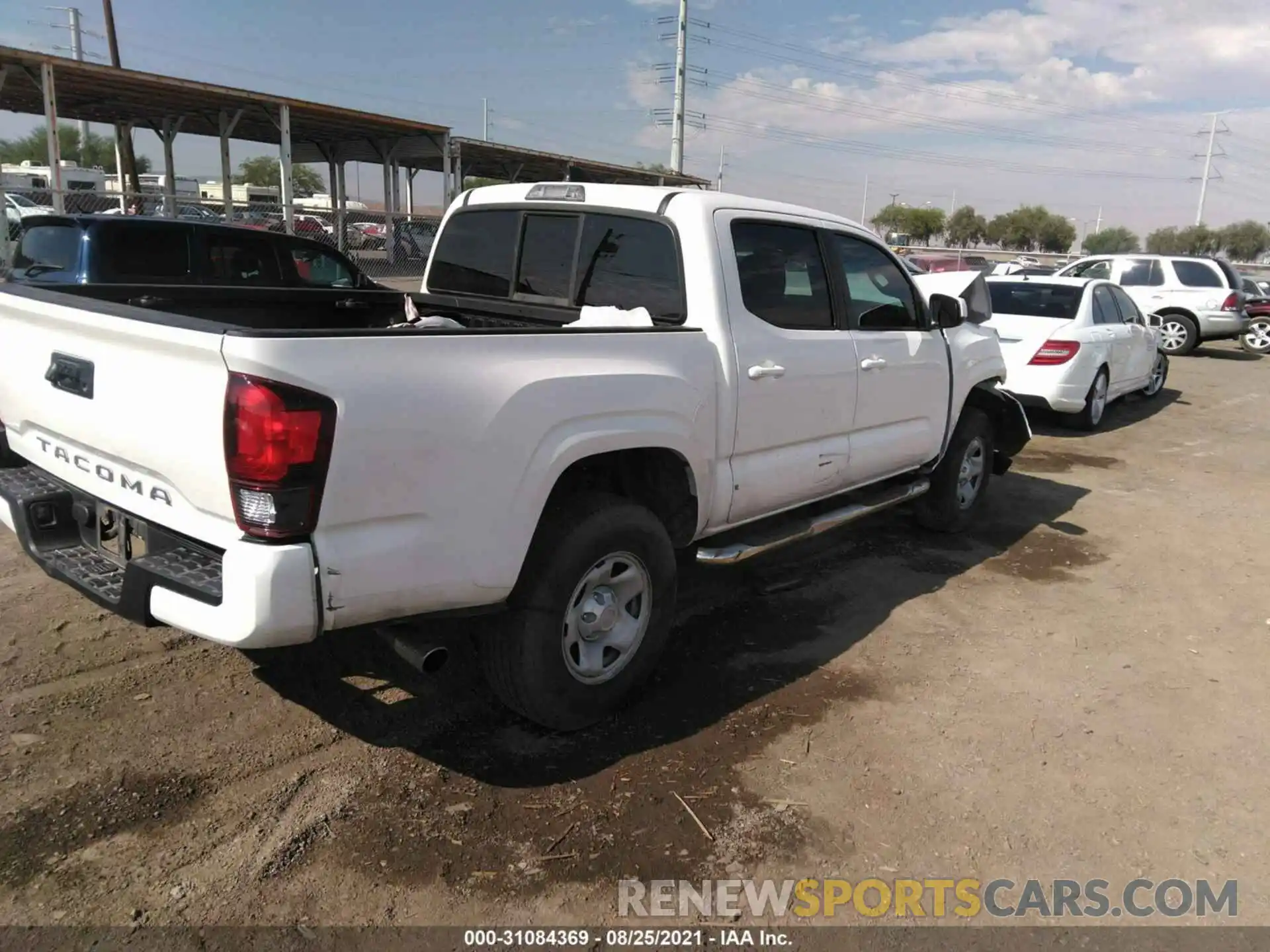 4 Photograph of a damaged car 3TYAX5GNXMT016535 TOYOTA TACOMA 2WD 2021