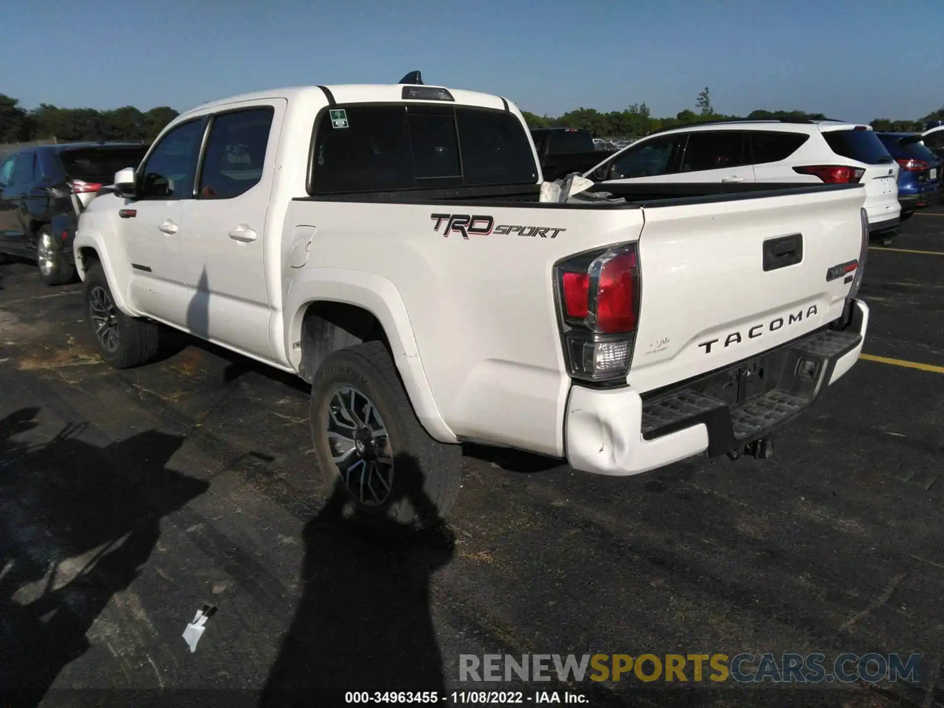 3 Photograph of a damaged car 3TYAZ5CN3MT003965 TOYOTA TACOMA 2WD 2021