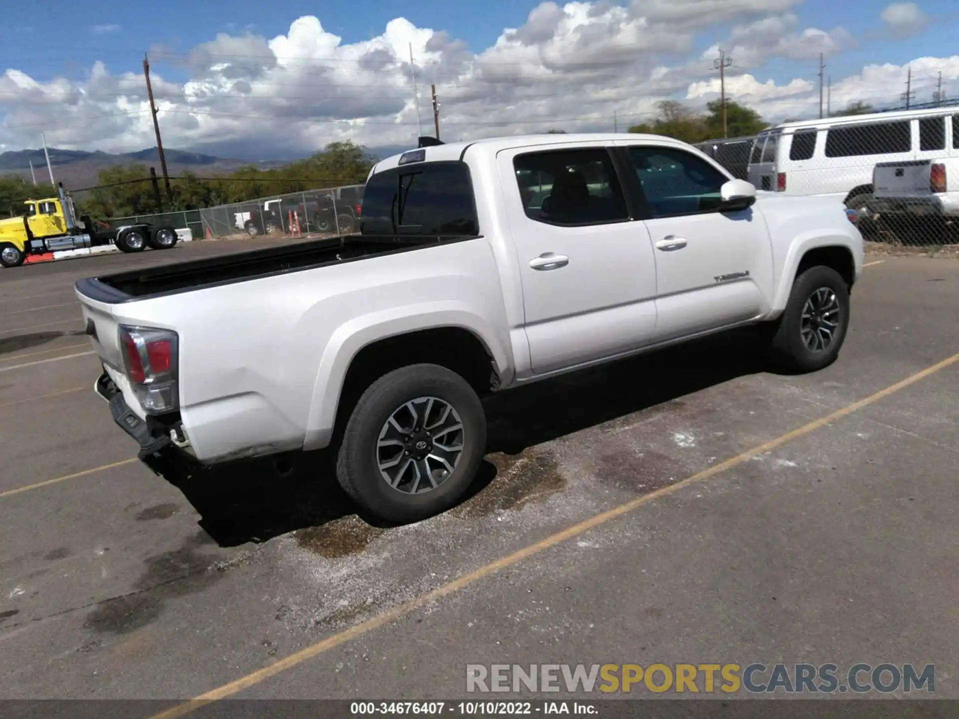 4 Фотография поврежденного автомобиля 3TYAZ5CN7MT005248 TOYOTA TACOMA 2WD 2021