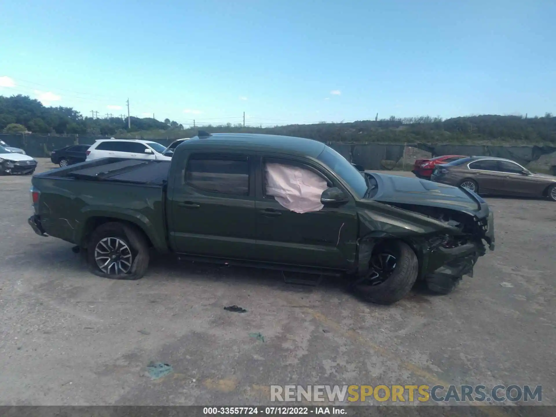 6 Photograph of a damaged car 3TYAZ5CN8MT005971 TOYOTA TACOMA 2WD 2021