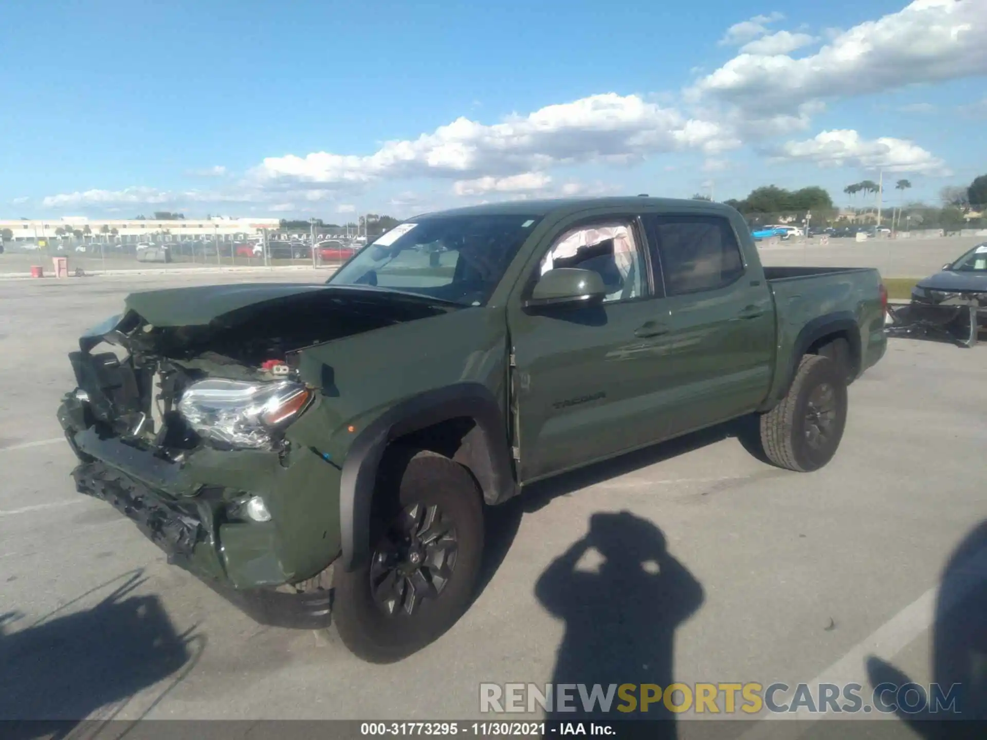 2 Photograph of a damaged car 3TYAZ5CN8MT007803 TOYOTA TACOMA 2WD 2021