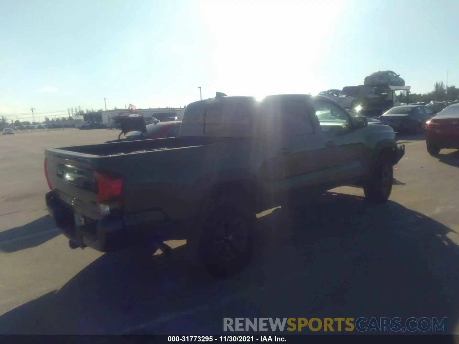 4 Photograph of a damaged car 3TYAZ5CN8MT007803 TOYOTA TACOMA 2WD 2021