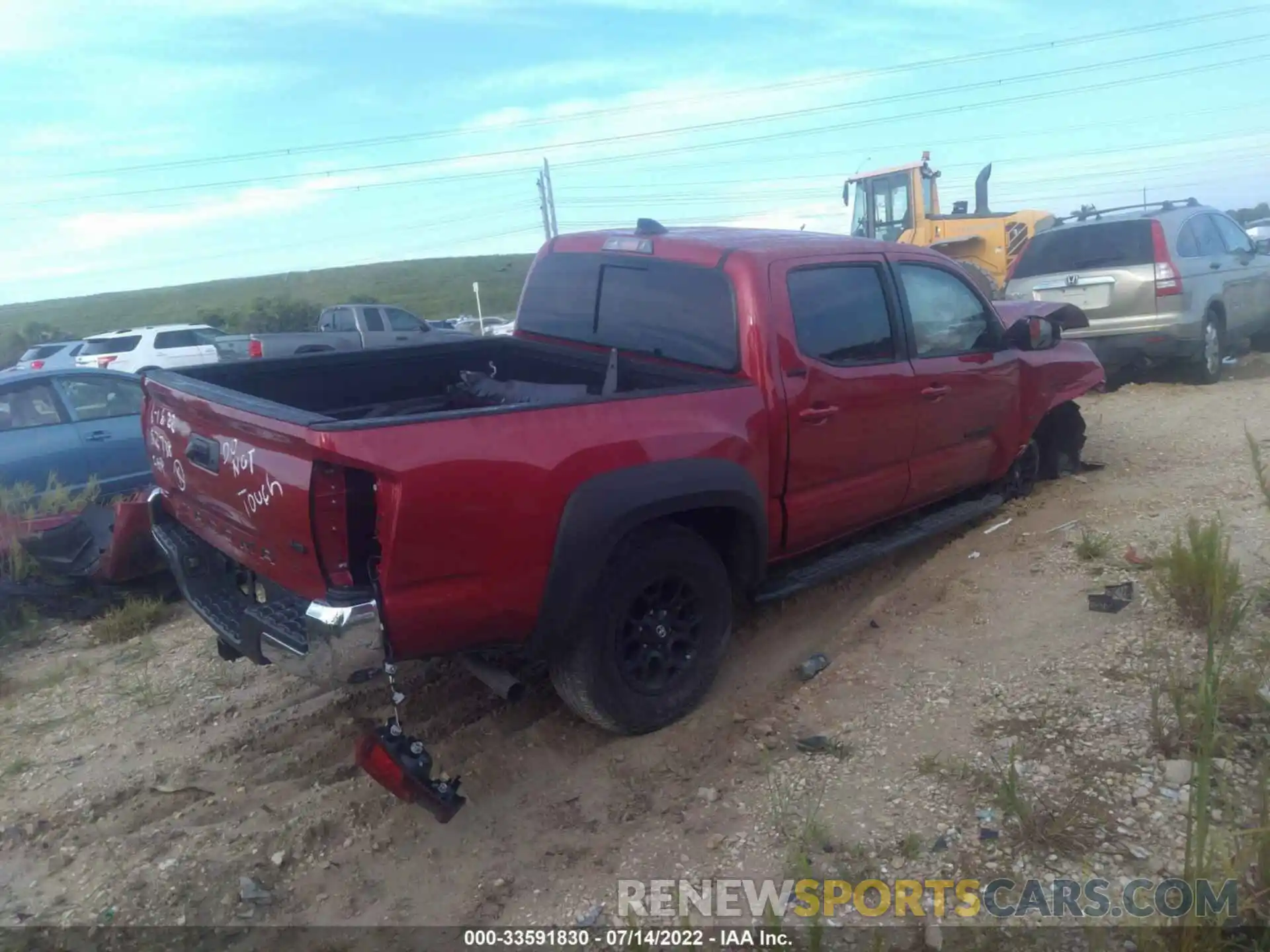 4 Photograph of a damaged car 3TYAZ5CN8MT008420 TOYOTA TACOMA 2WD 2021